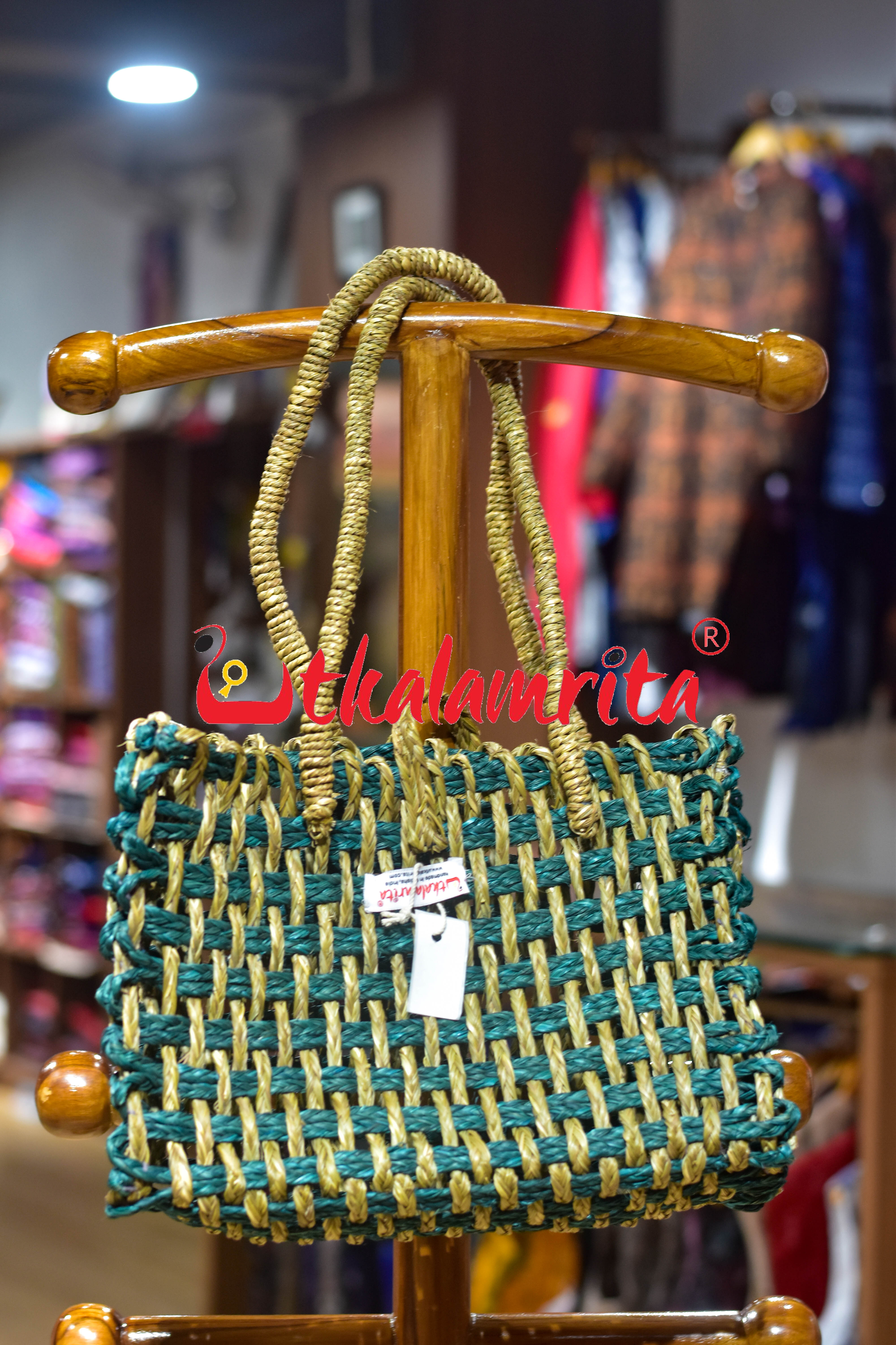 Sabai Grass Jali Bag Medium (Natural-Green)
