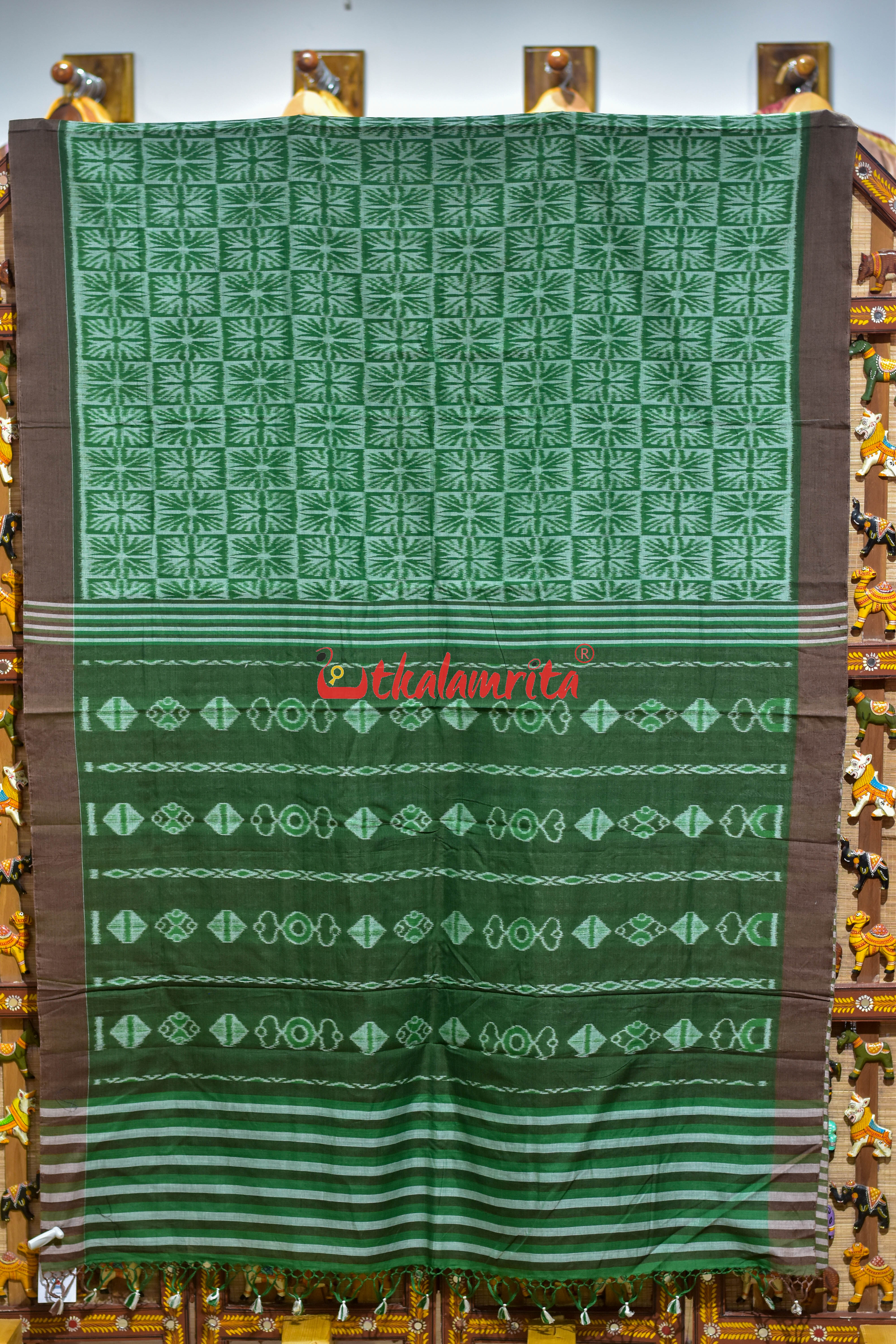 Clover Leaf Khandua Ikat Cotton Saree