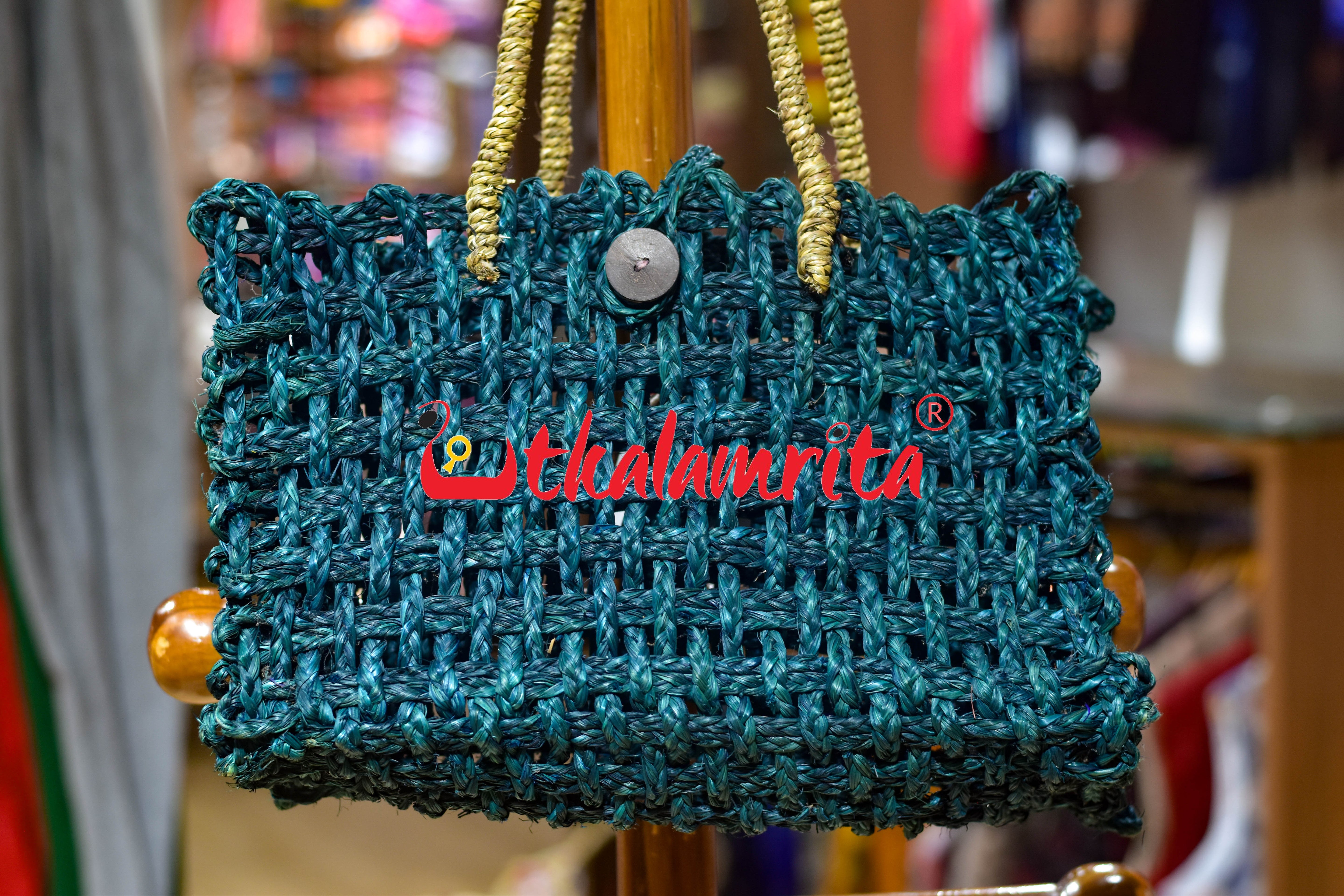 Sabai Grass Jali Bag Medium (Deep Green)