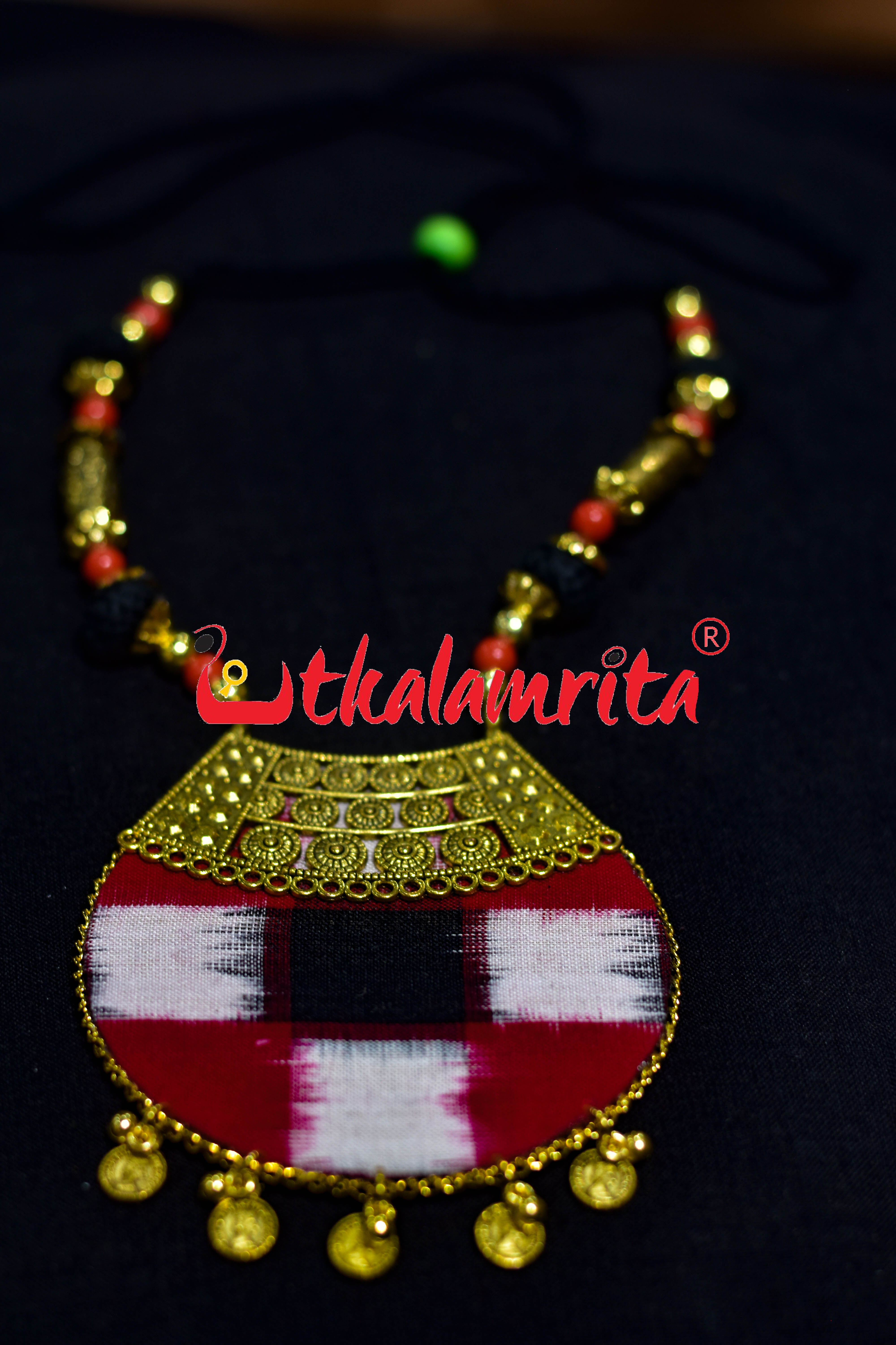 Blue Red Pasapali Necklace Set