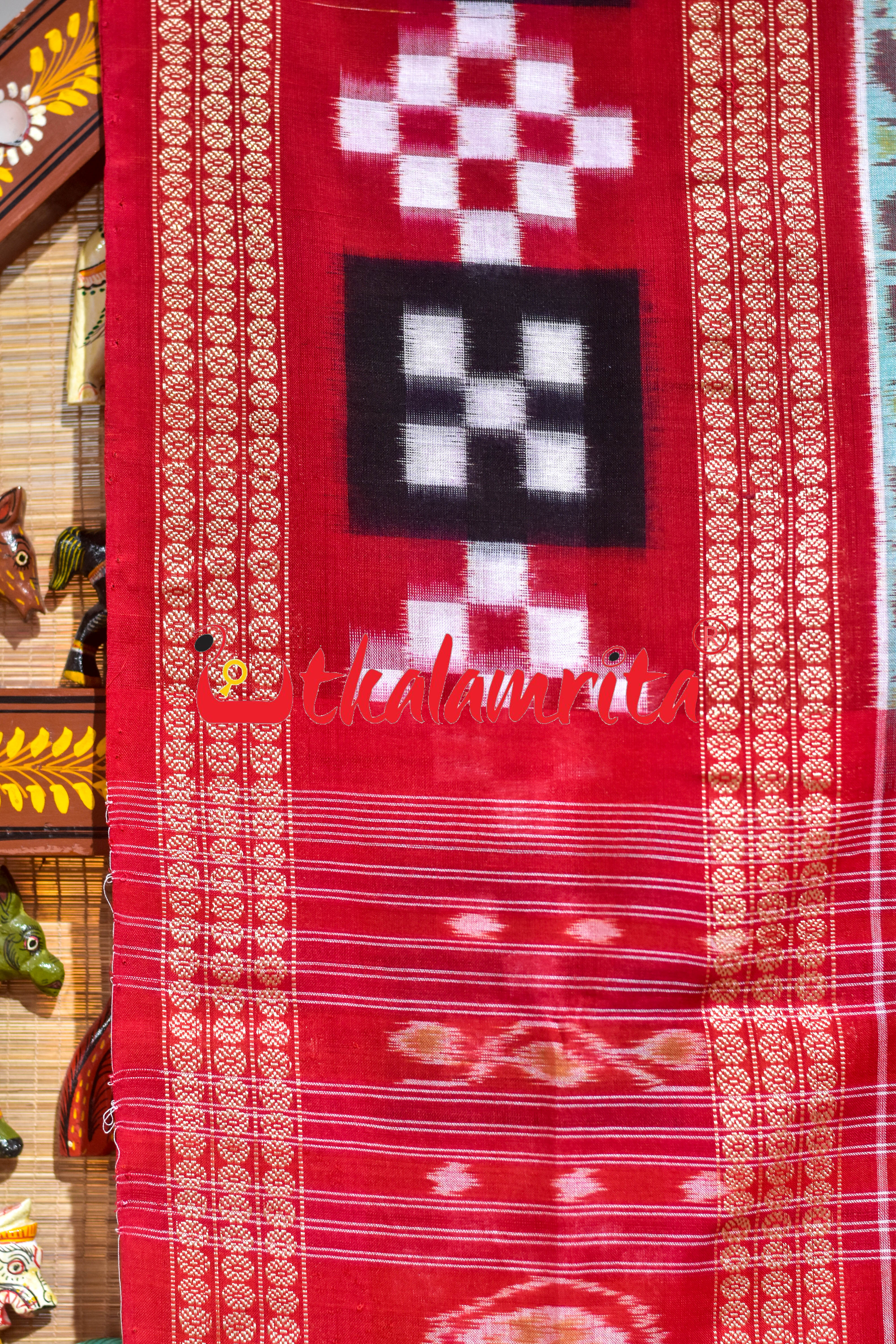 Green Red Dual Color Pasapali Border Cotton Saree