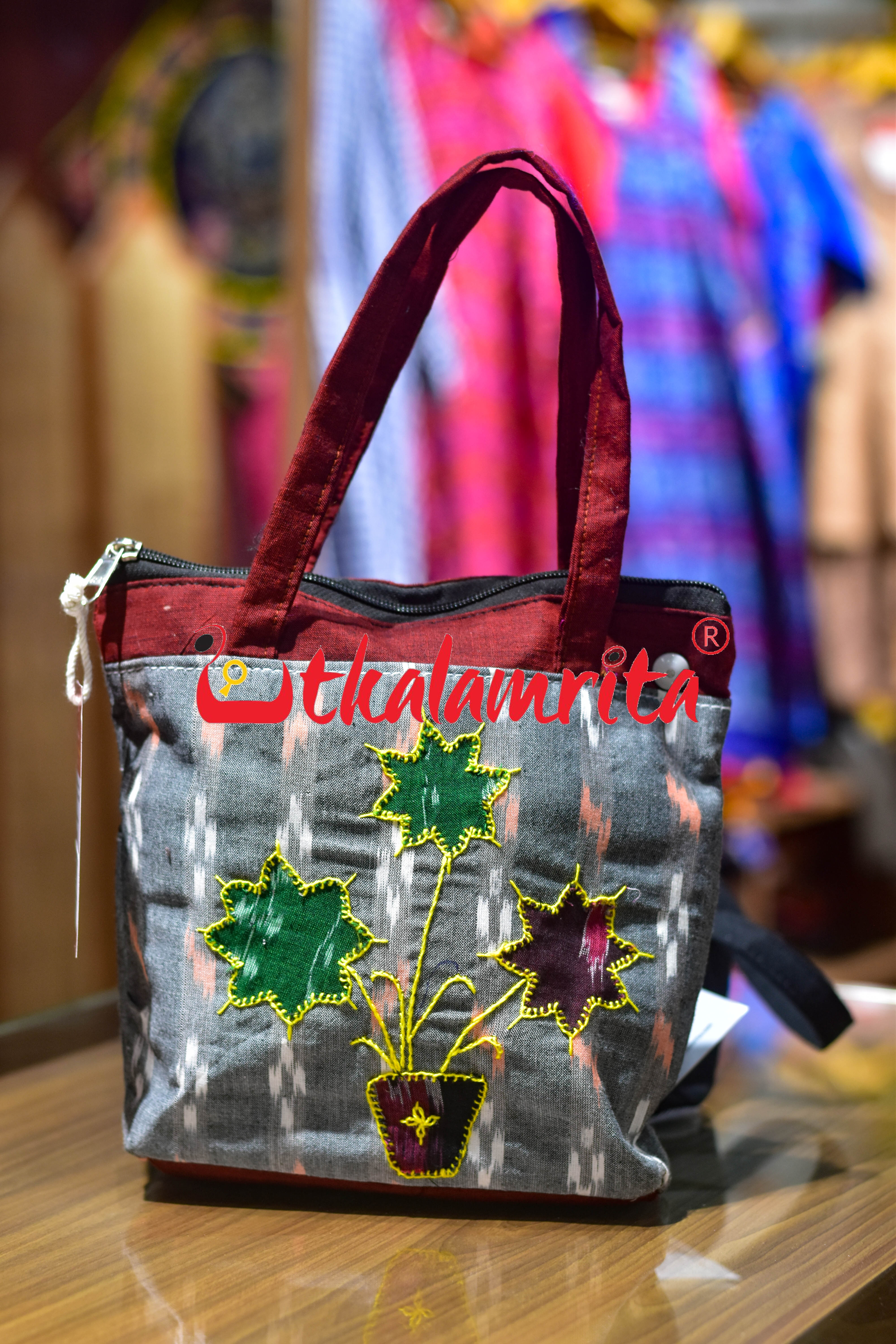 Grey Pasapali Flower Basket Applique Hand Bag