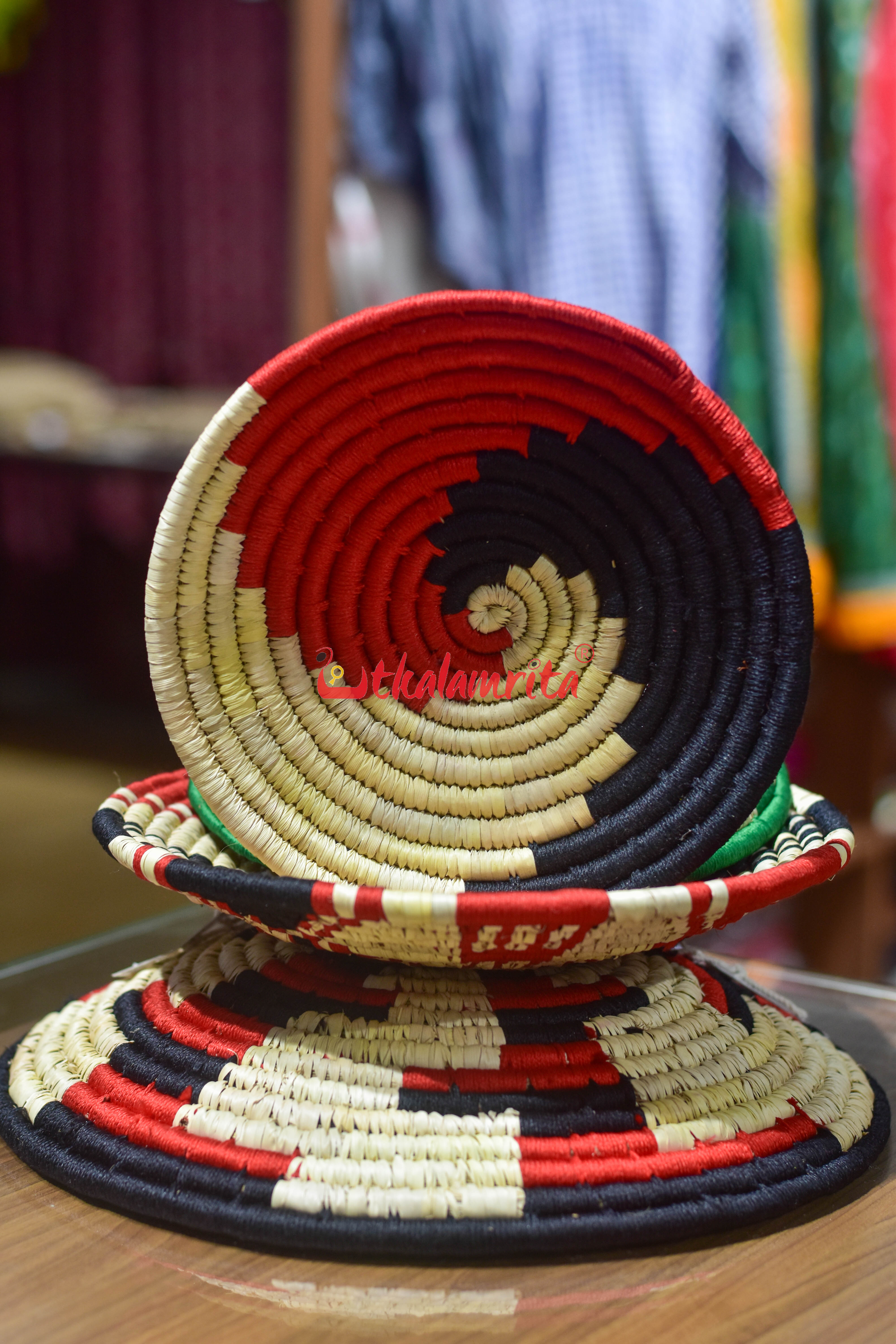 Sabai Grass Red Black Wall Basket- Medium