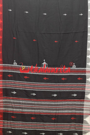 Black Ganga Jamuna Fish Kotpad Cotton Saree