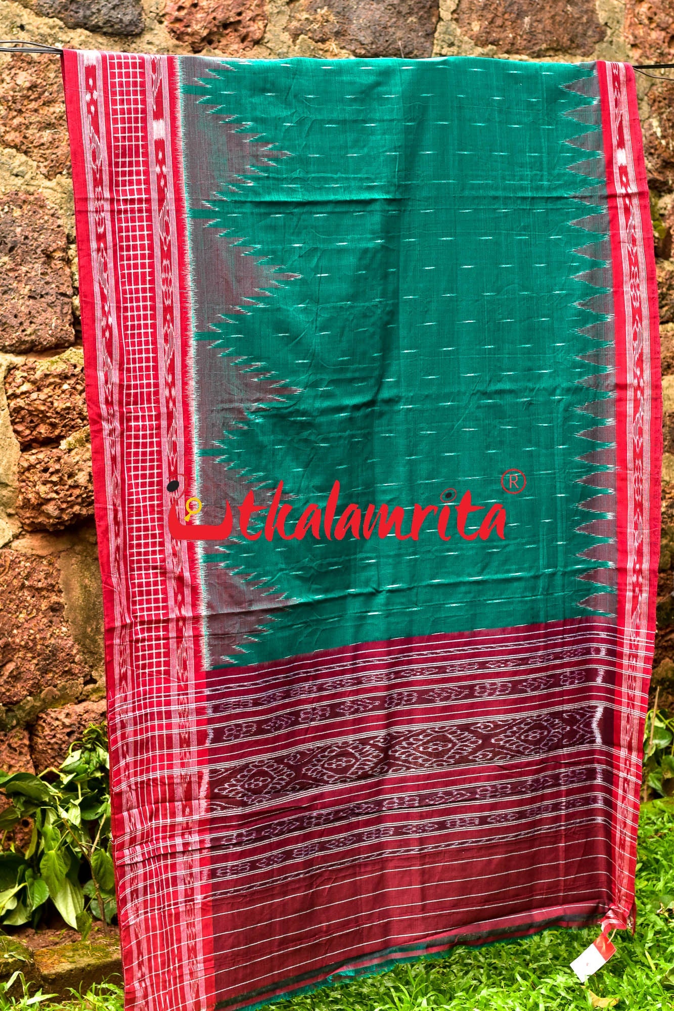 Green Red Check Daali Scot Khandua Cotton Saree