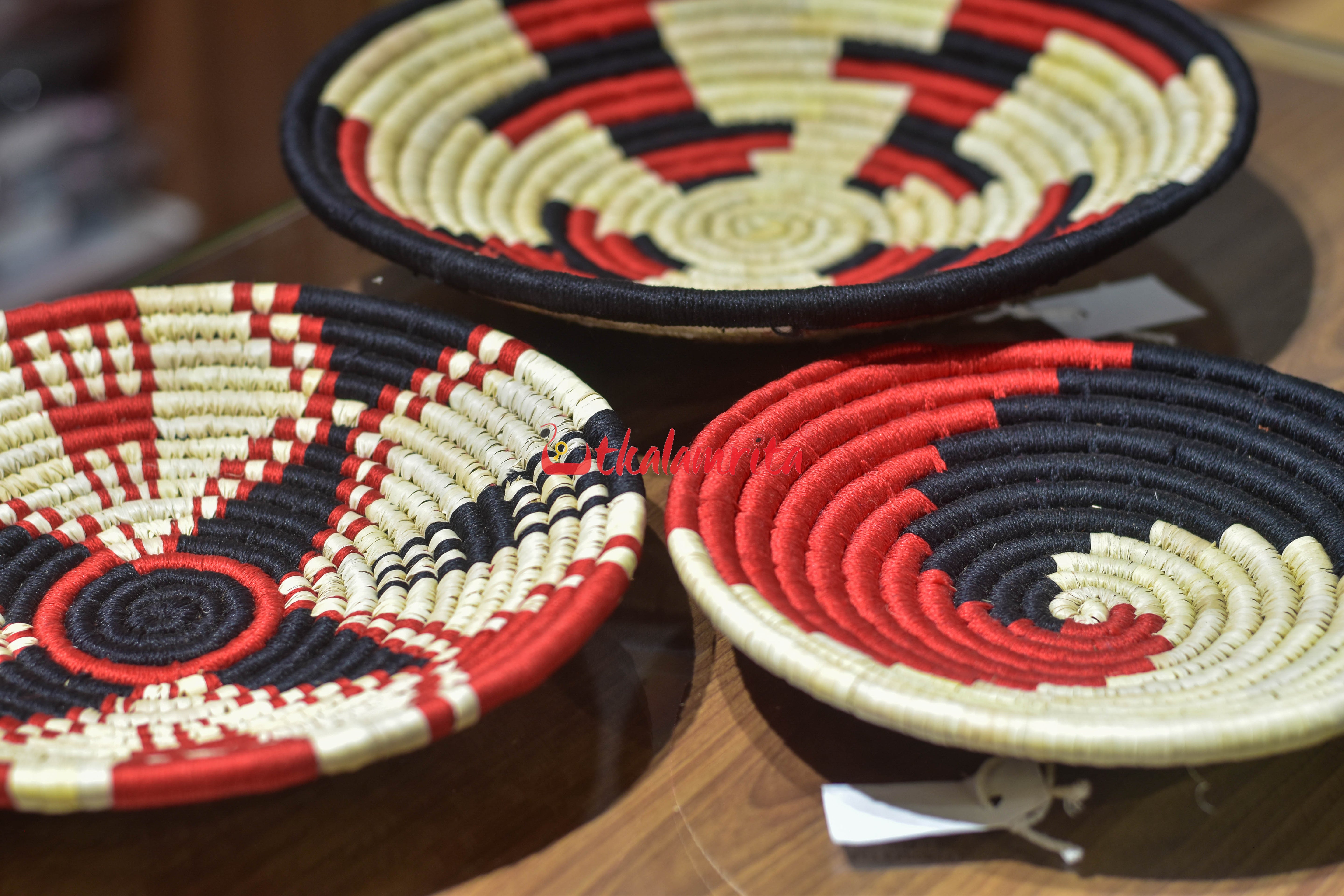 Sabai Grass Red Black Wall Basket- Small