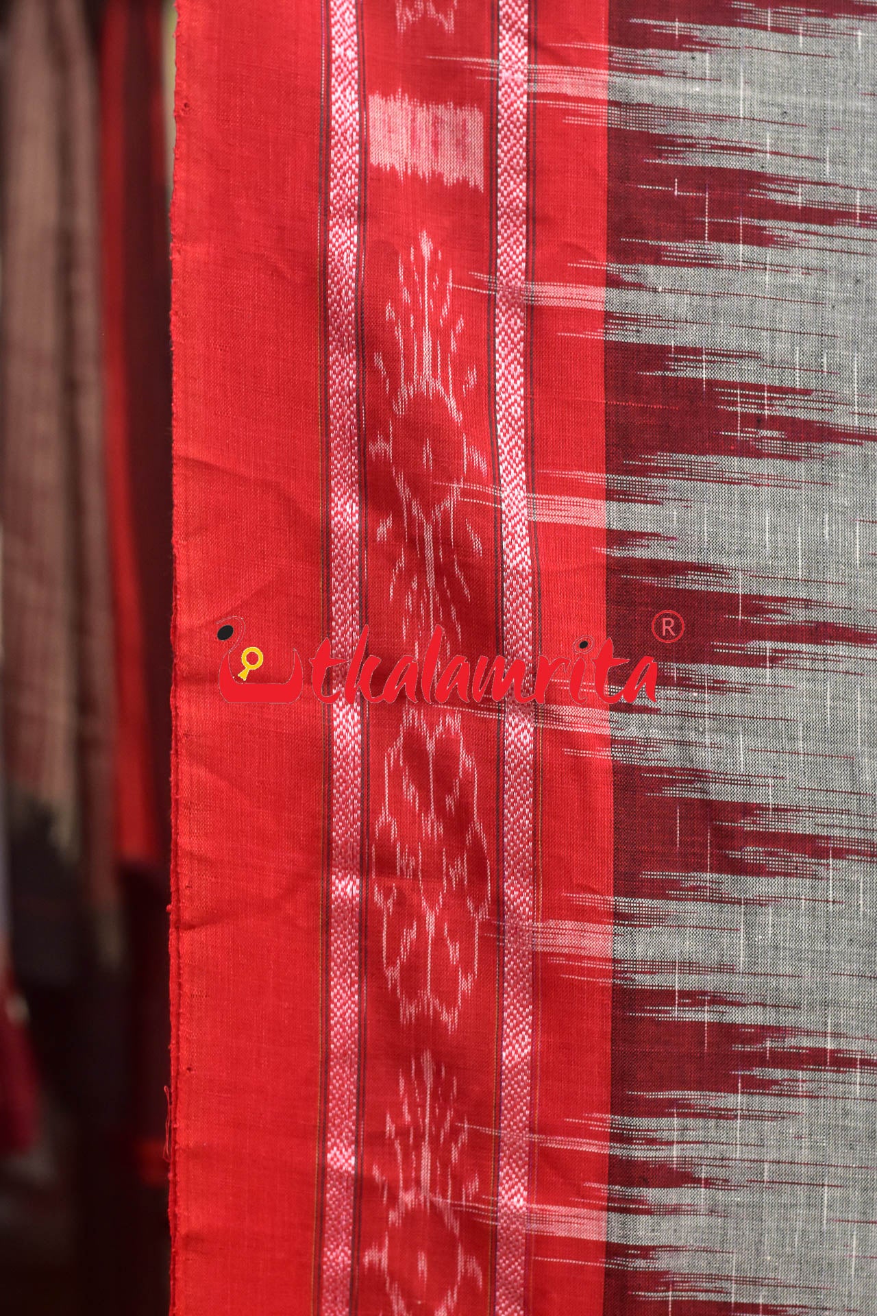 Grey Red Jharana Cotton Saree