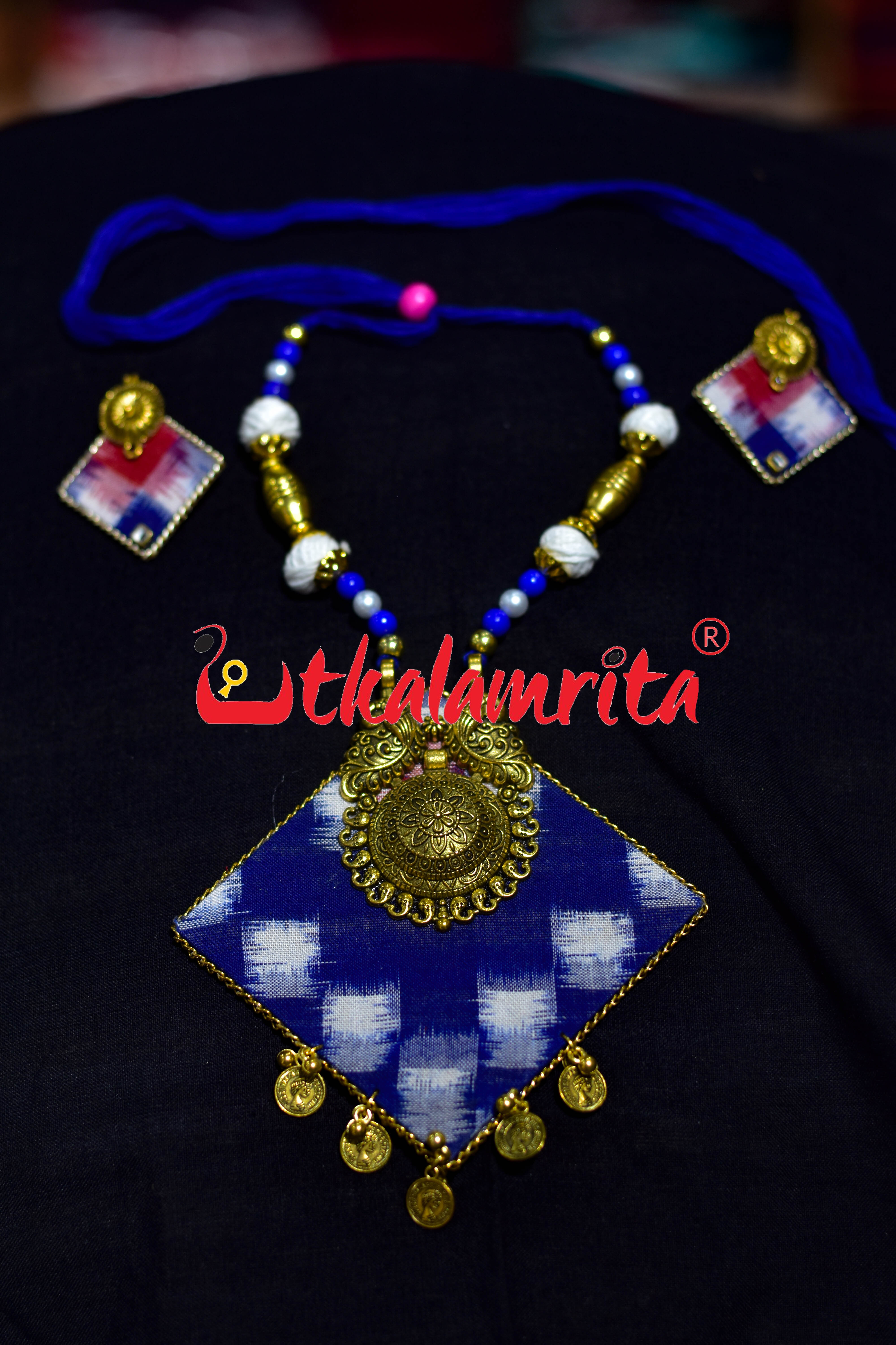 Blue Pasapali Mayura Golden Big Necklace Set