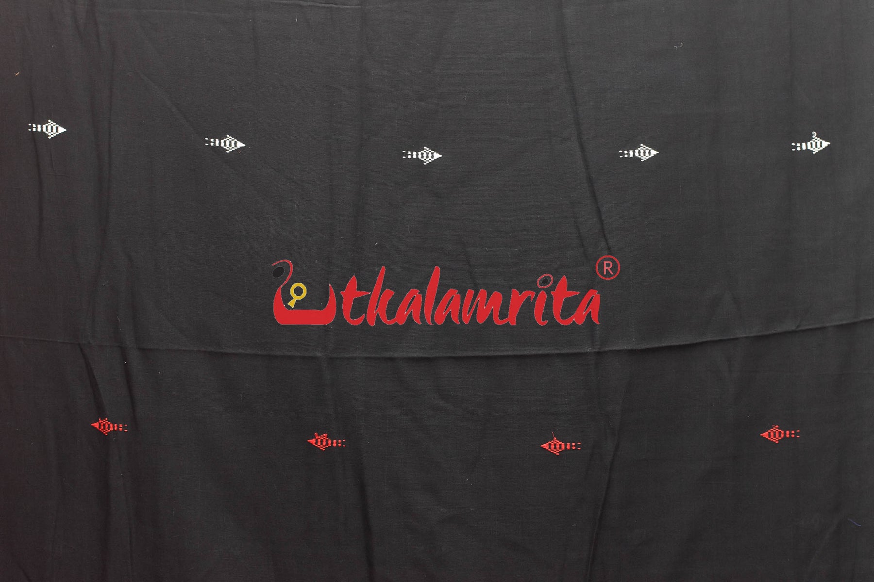 Black Ganga Jamuna Fish Kotpad Cotton Saree