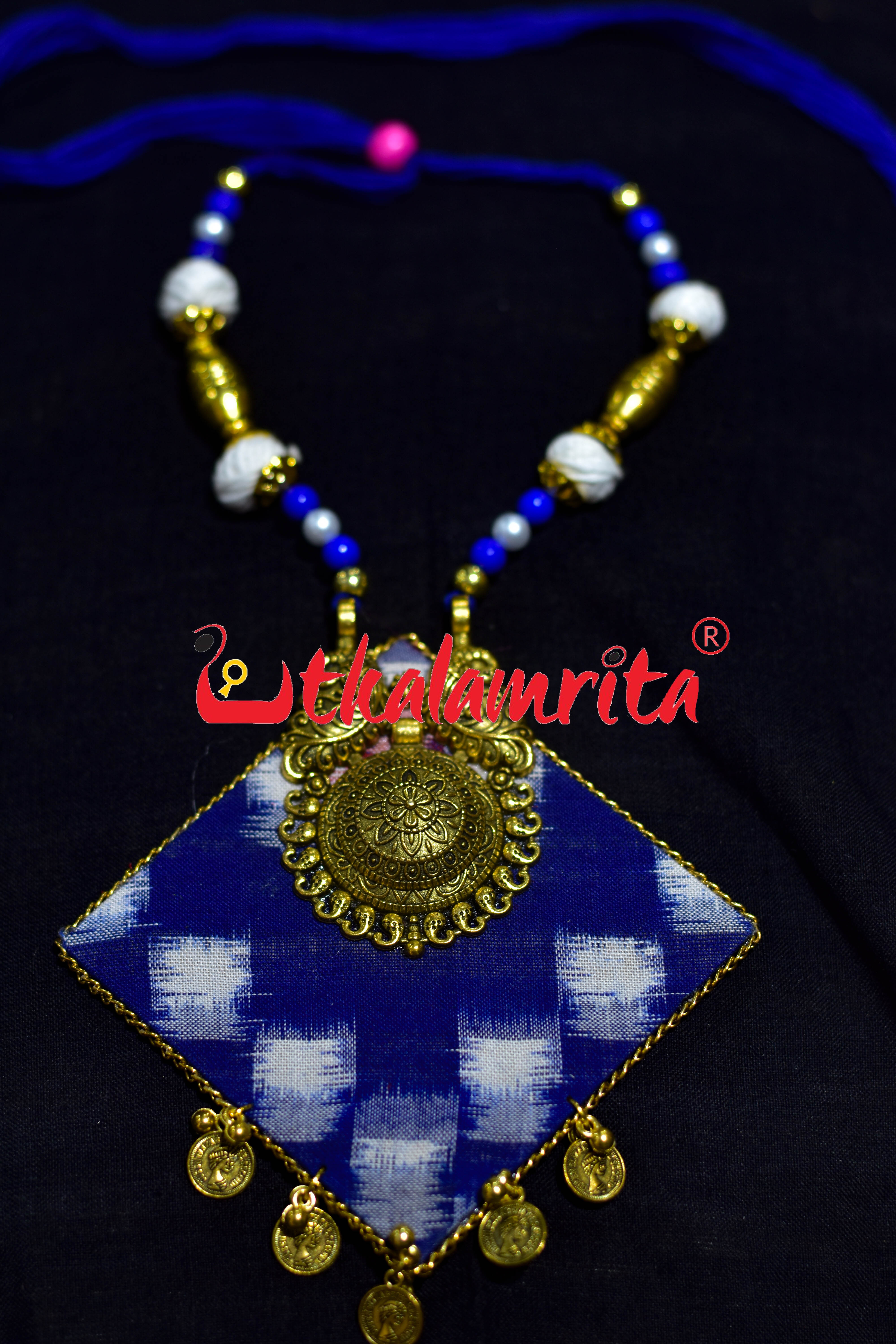 Blue Pasapali Mayura Golden Big Necklace Set