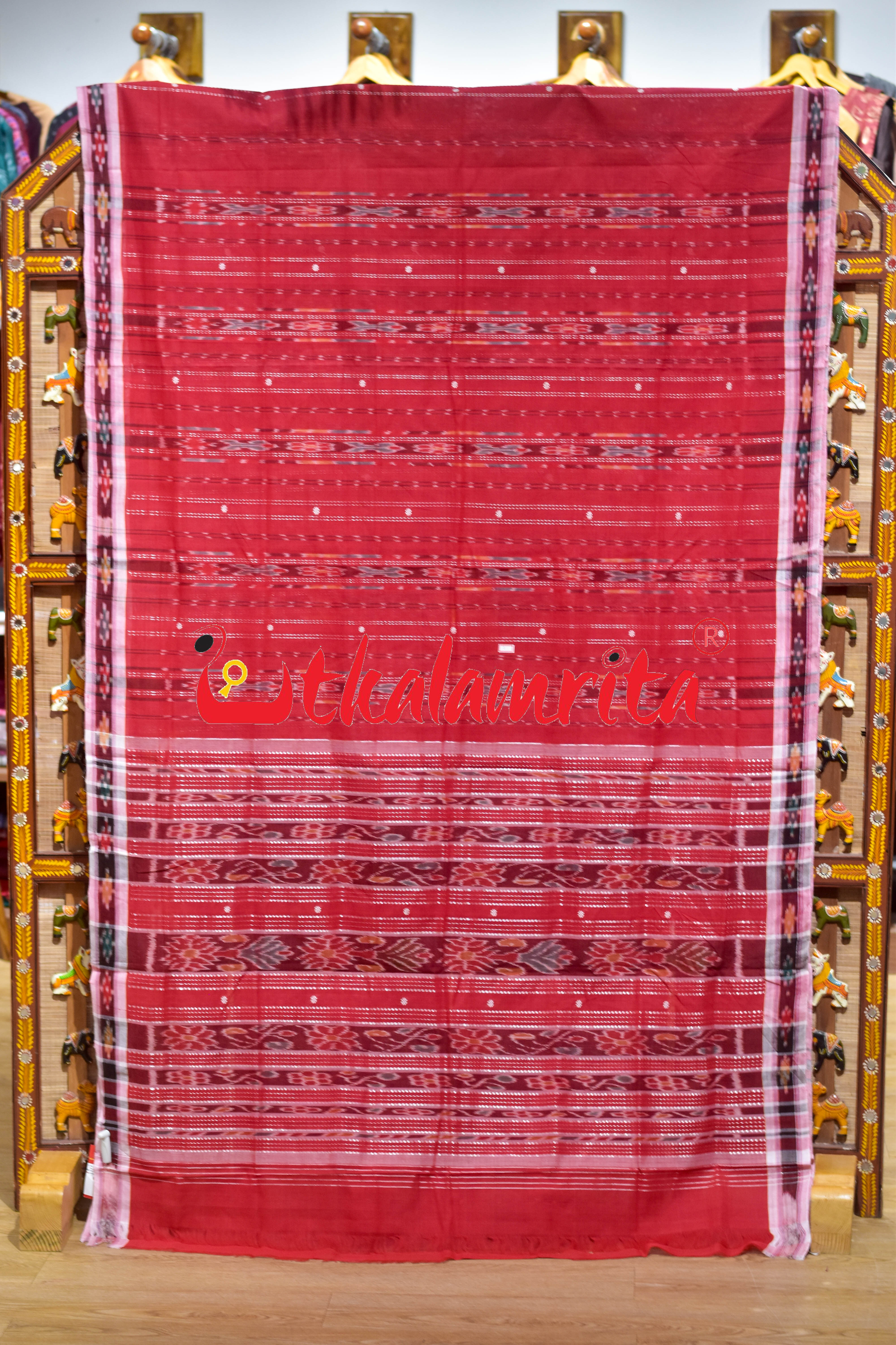 Red Fish Lines Pittala Single Cotton Saree