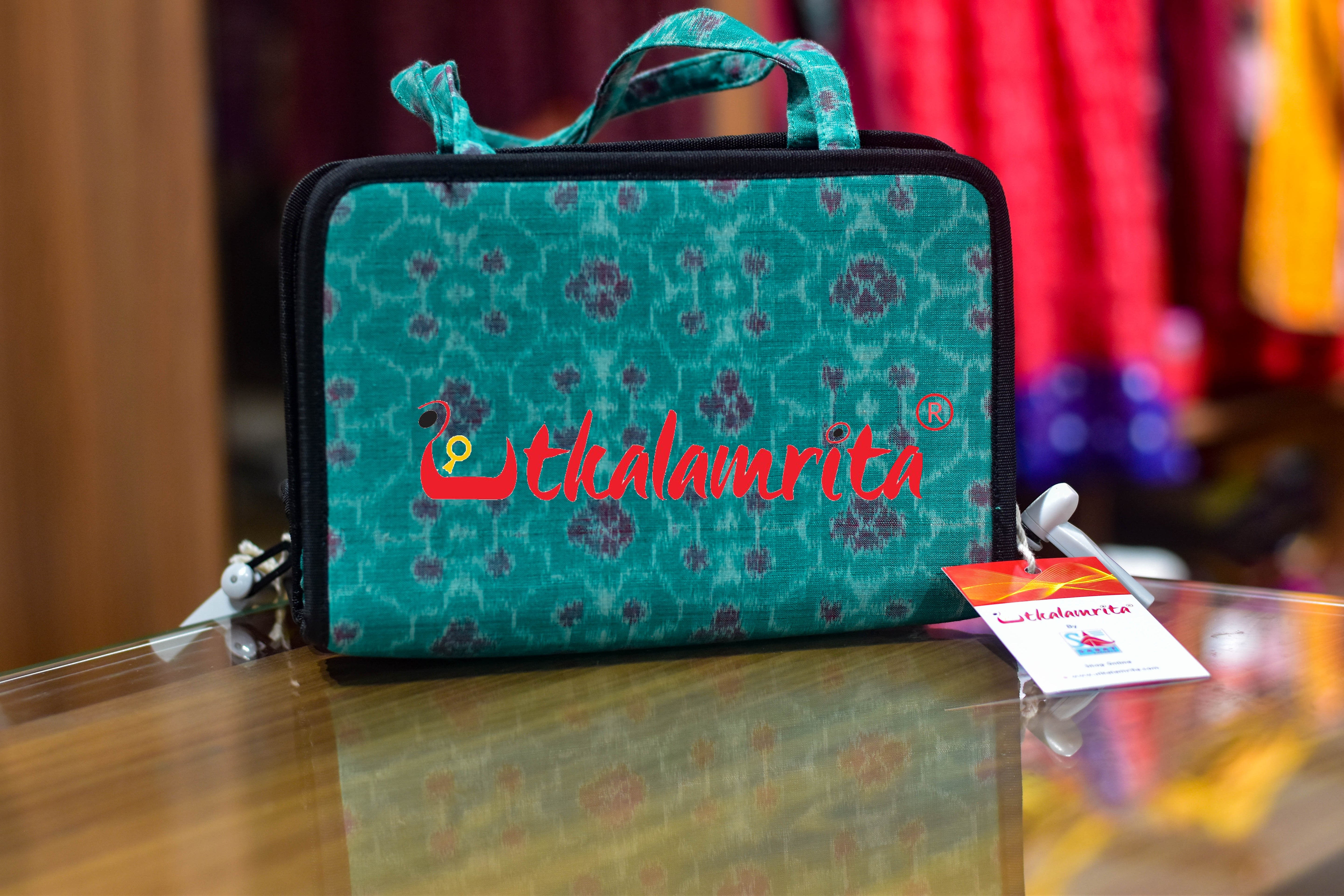 Sea Green Red Flower Square Hand Bag