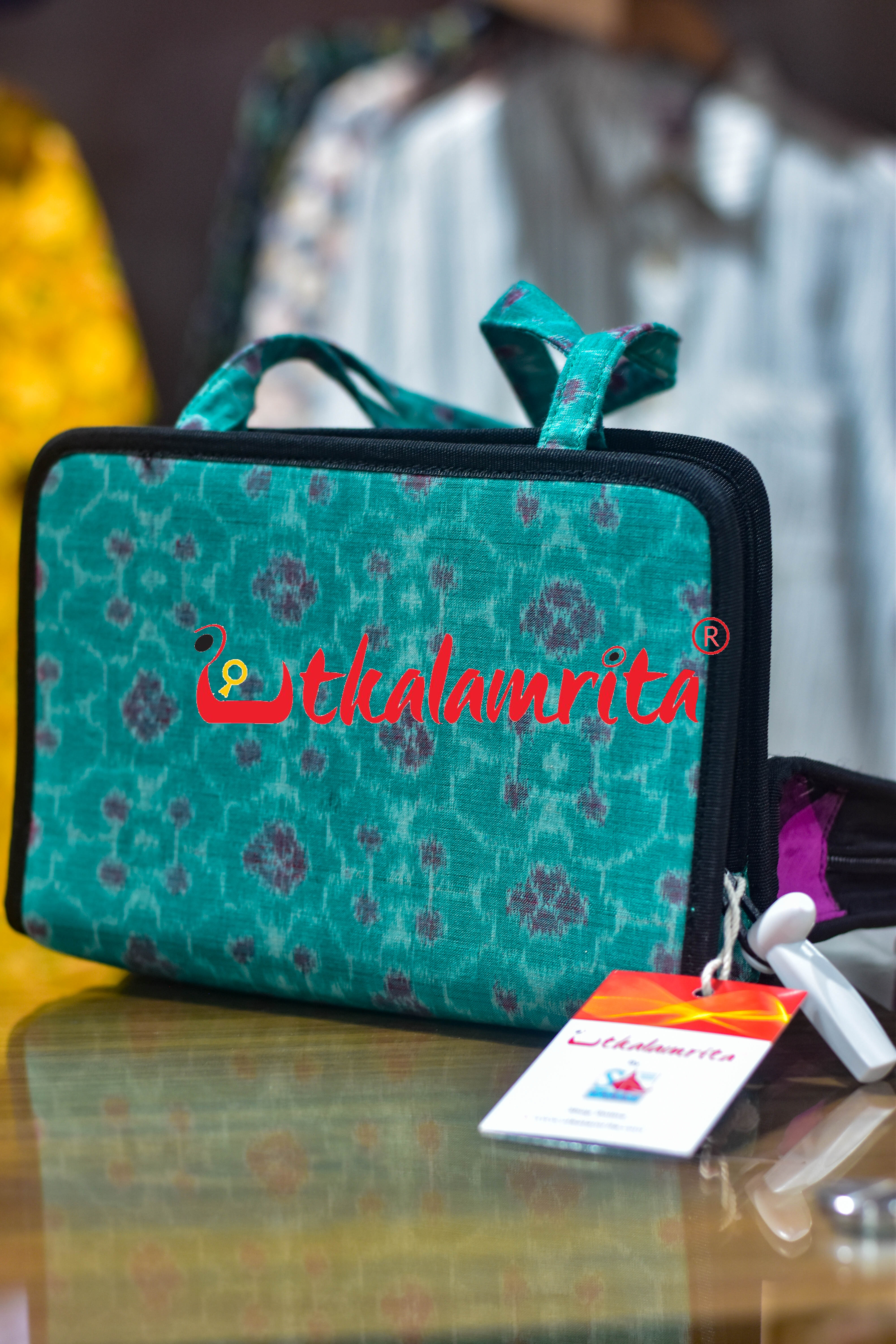 Sea Green Red Flower Square Hand Bag