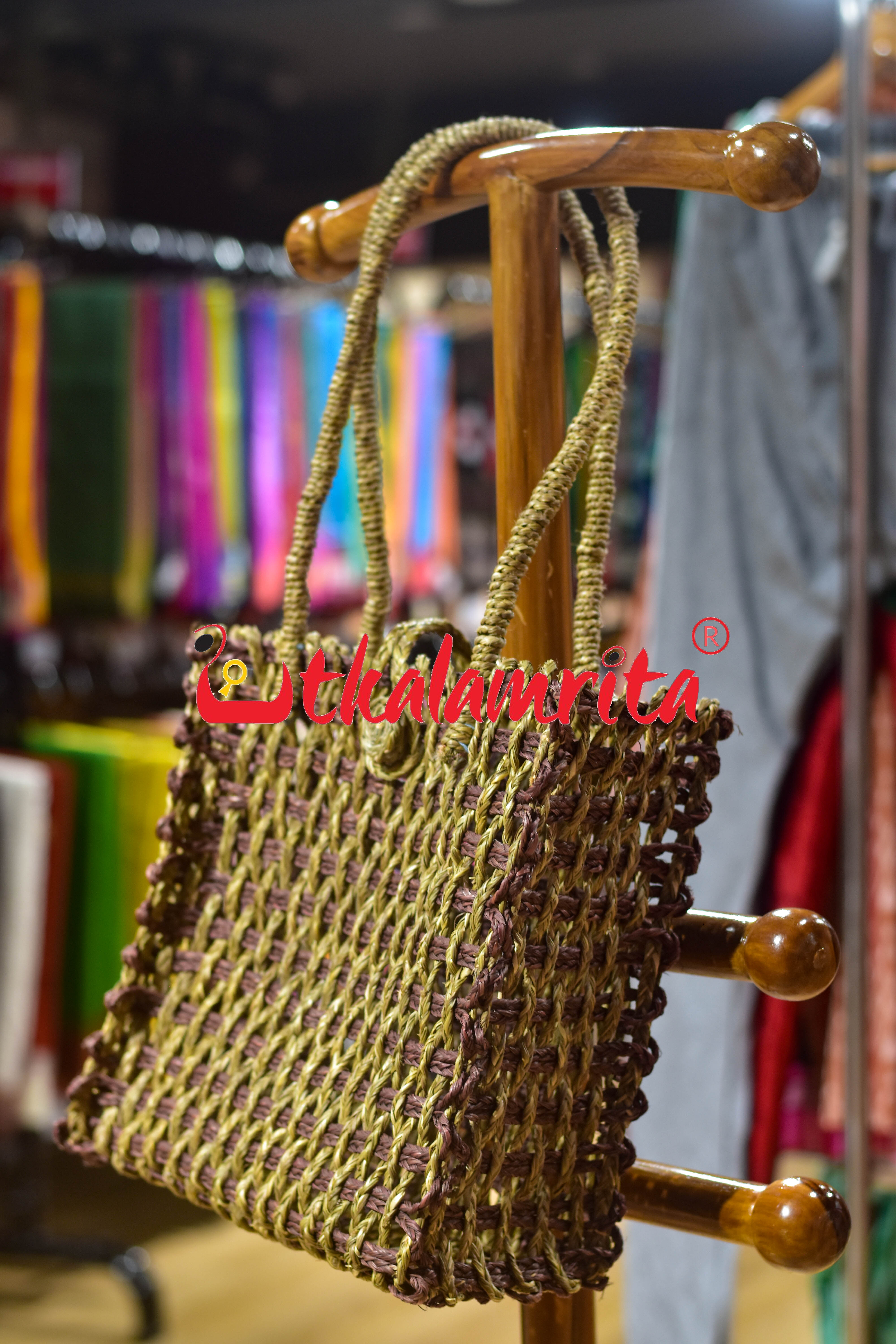 Sabai Grass Jali Bag Large (Natural-Brown)