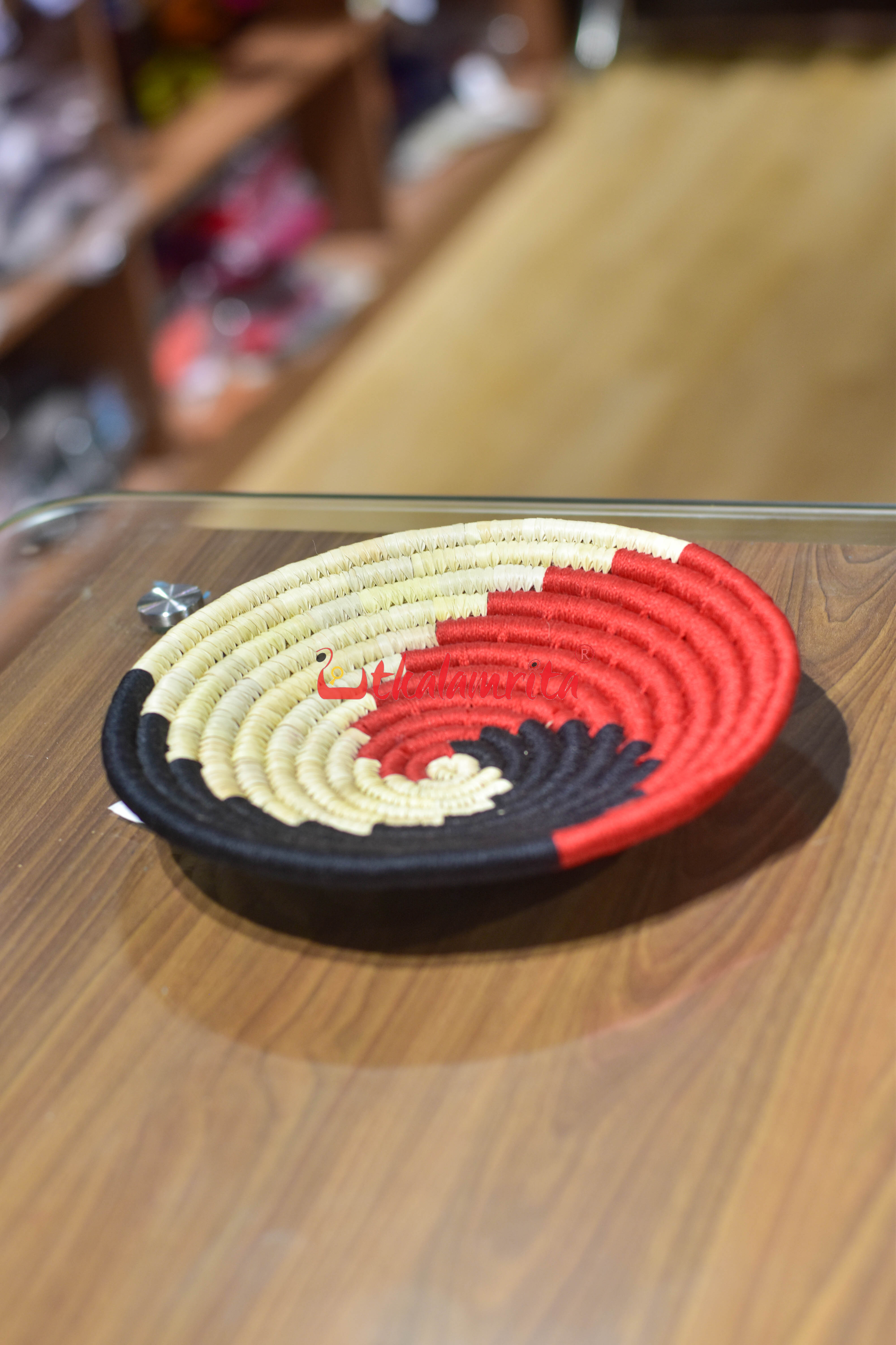 Sabai Grass Red Black Wall Basket- Small