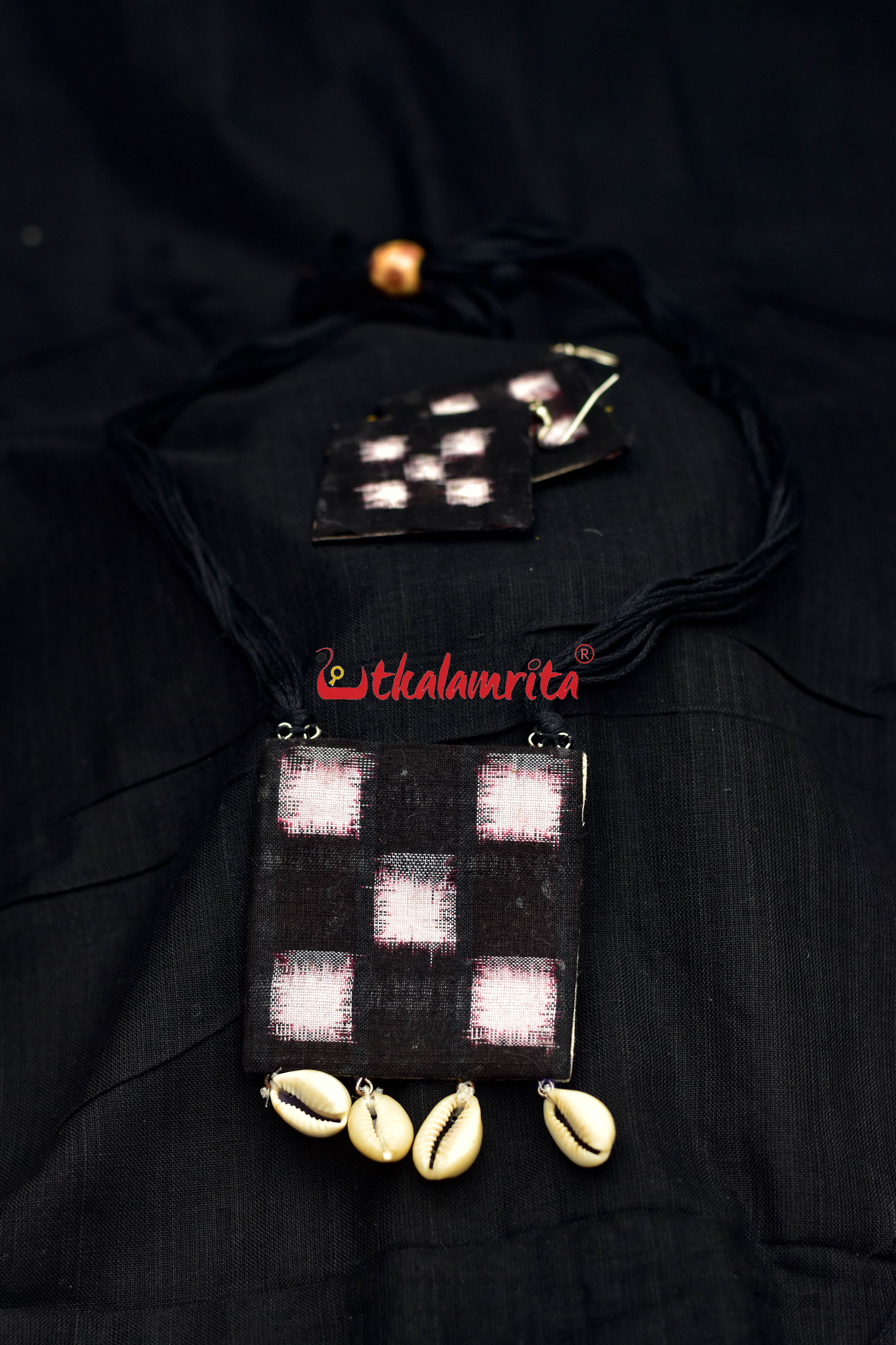 Pasapali kaudi handloom jewellery set