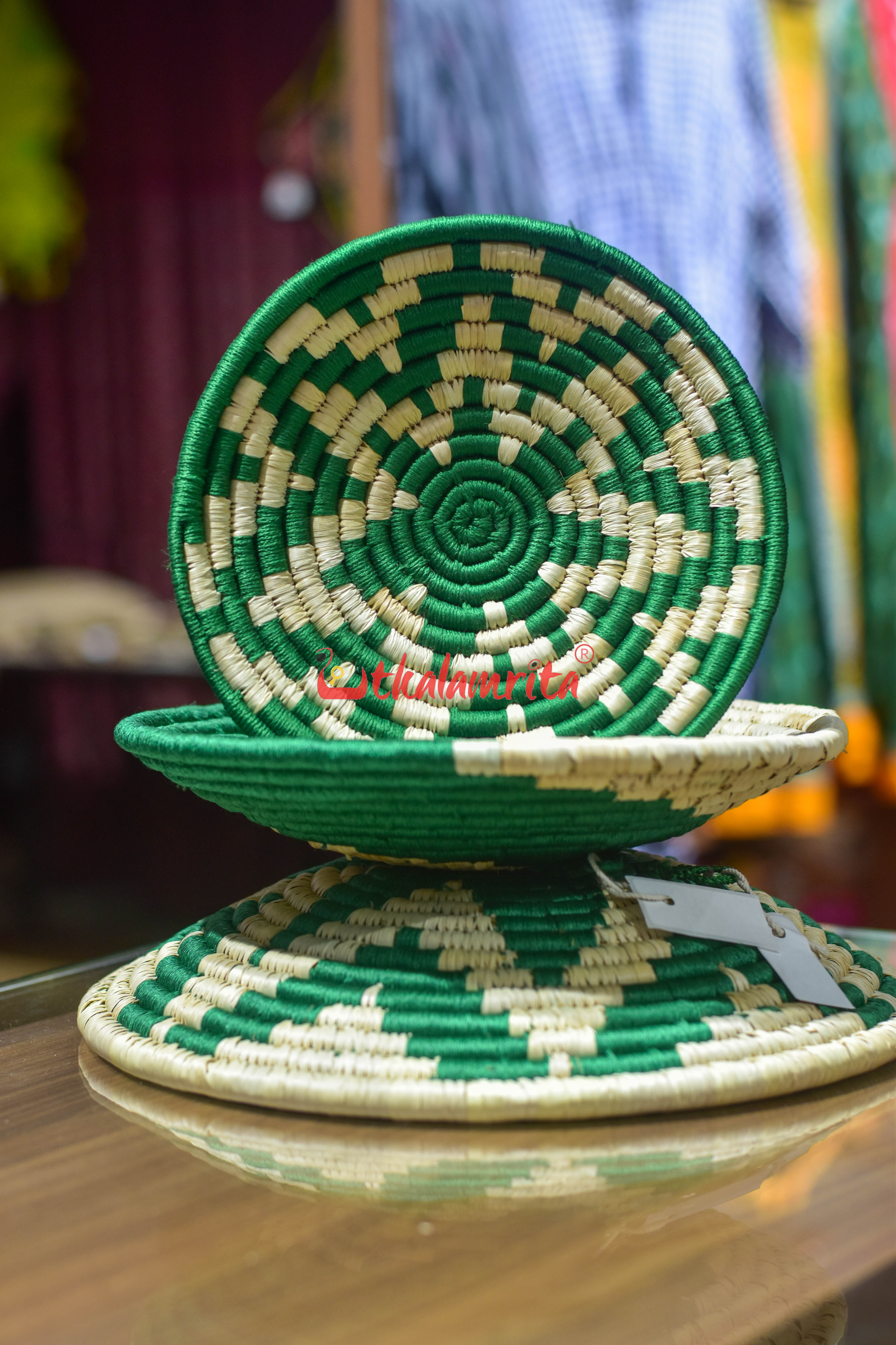 Sabai Grass Green Wall Basket- Large