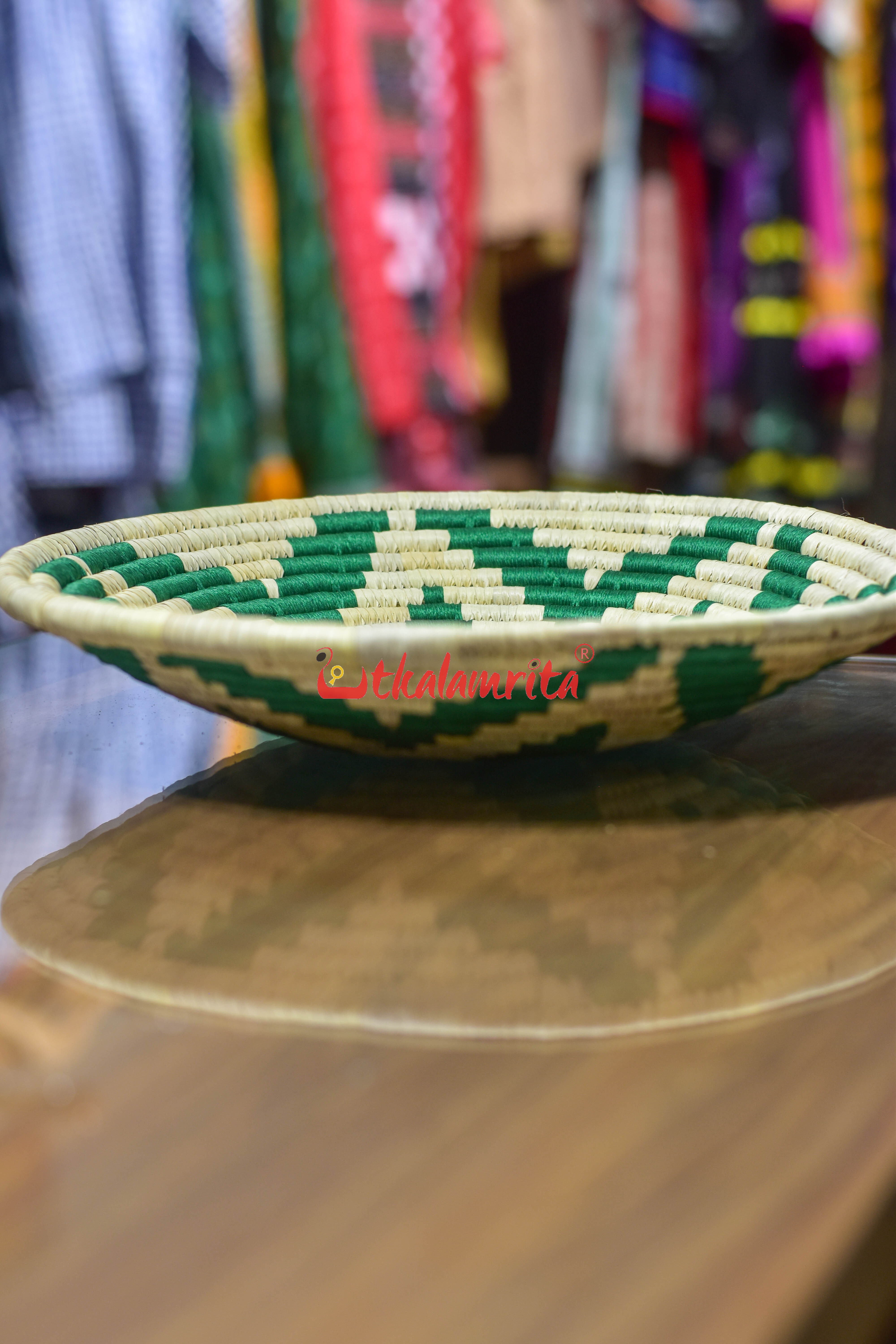 Sabai Grass Green Wall Basket- Large