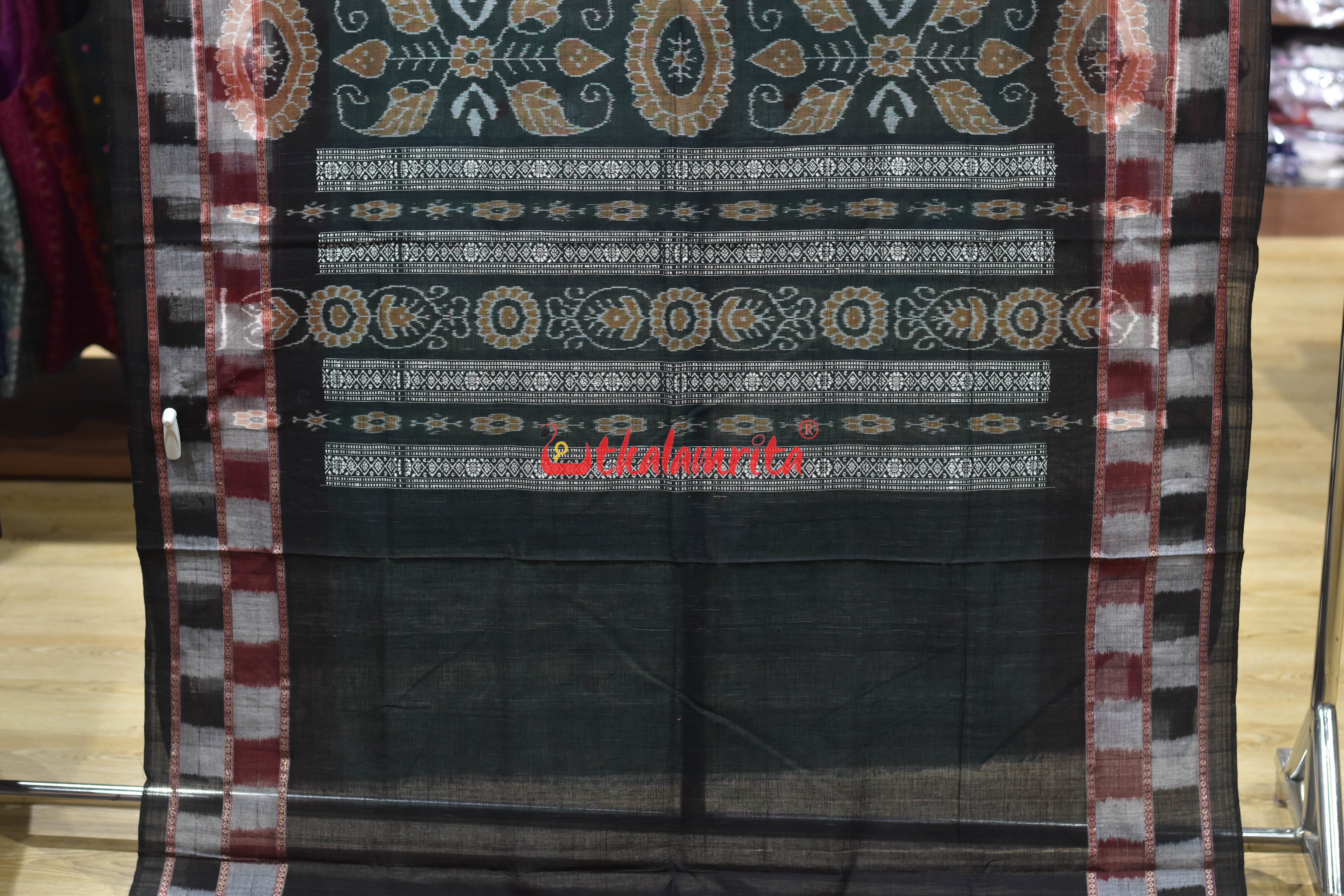 Green Border Big Pasapali Cotton Saree