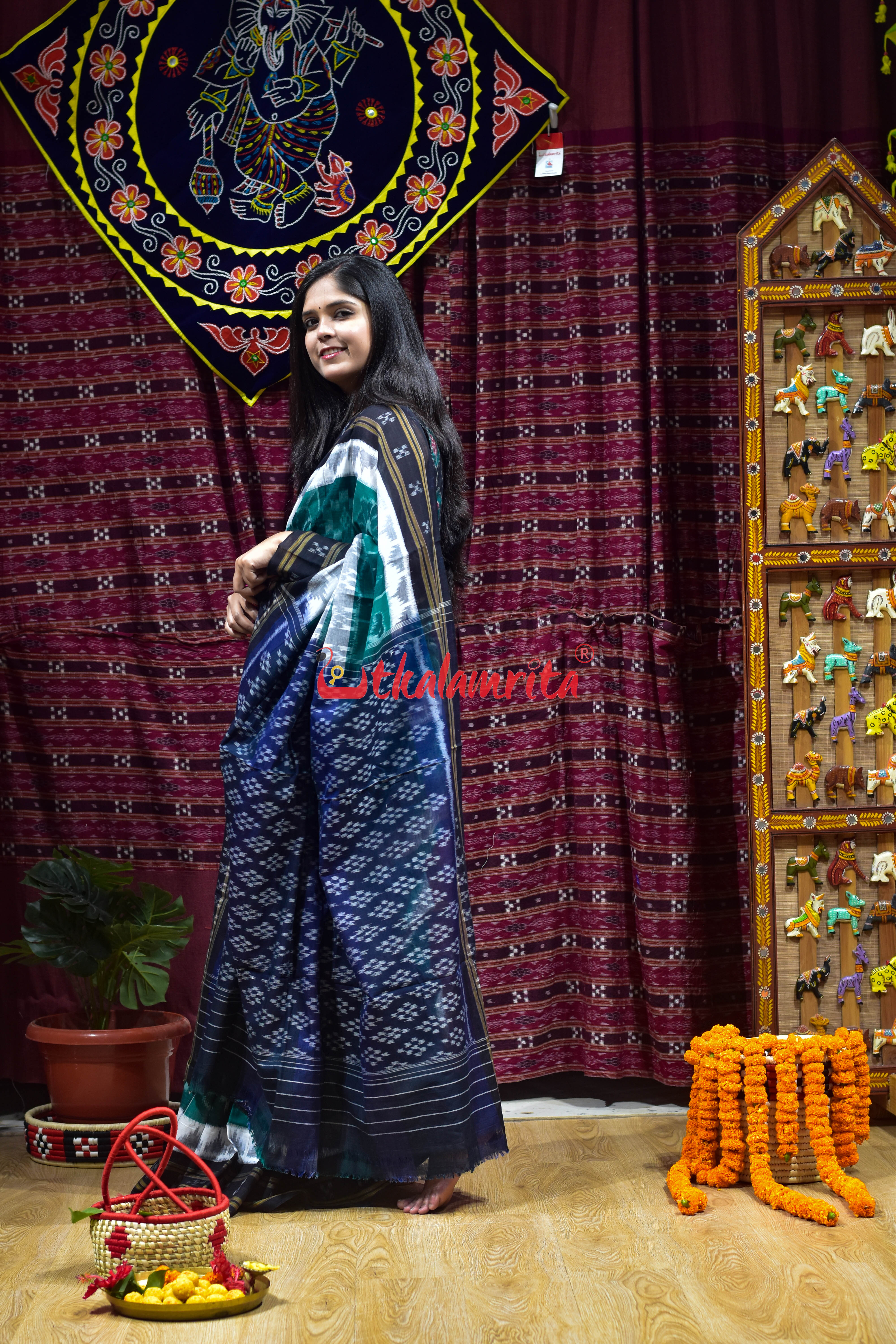Green with 7D Black Body Bandha Khandua Cotton Saree