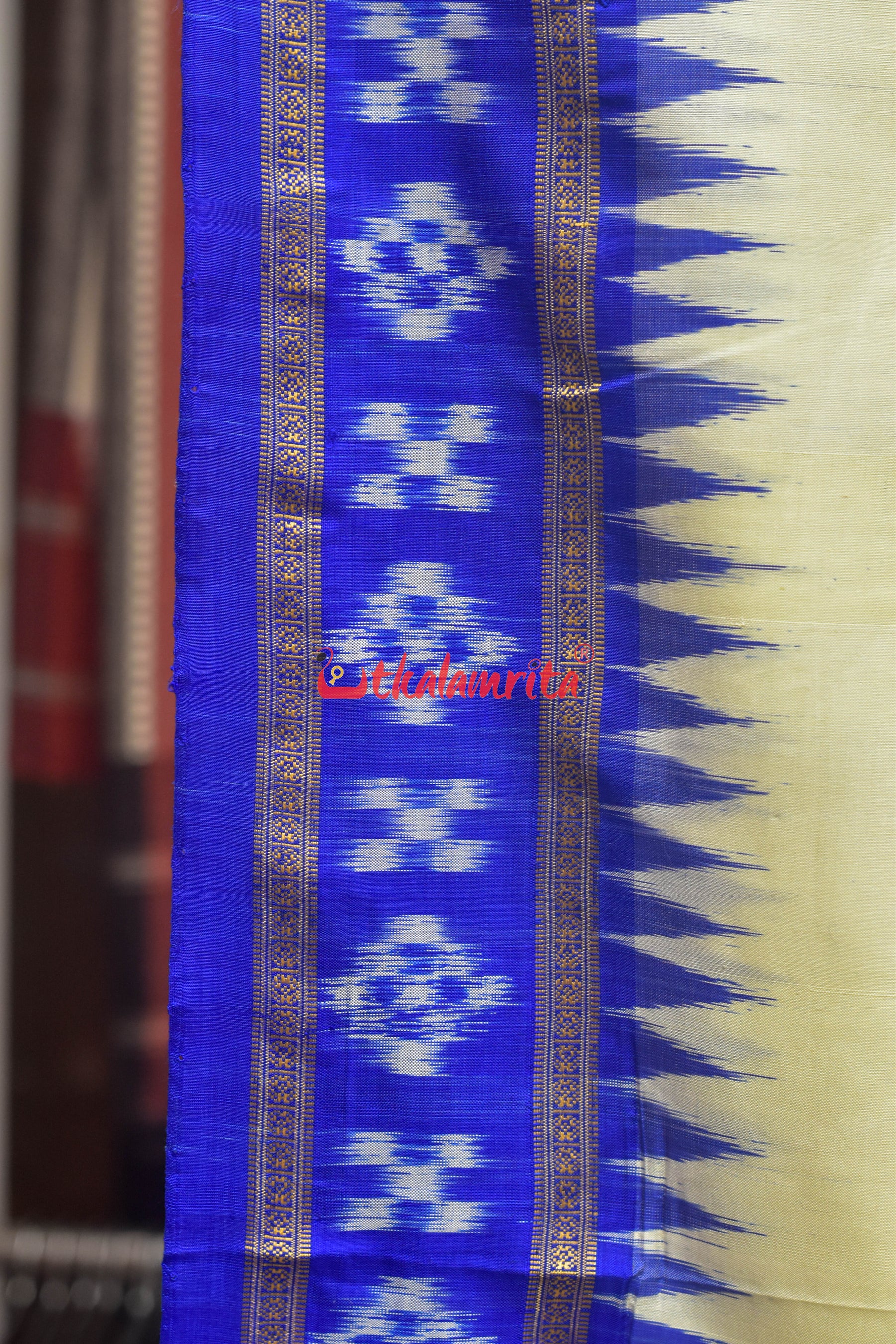 White Blue Pasapali Khandua Silk Saree