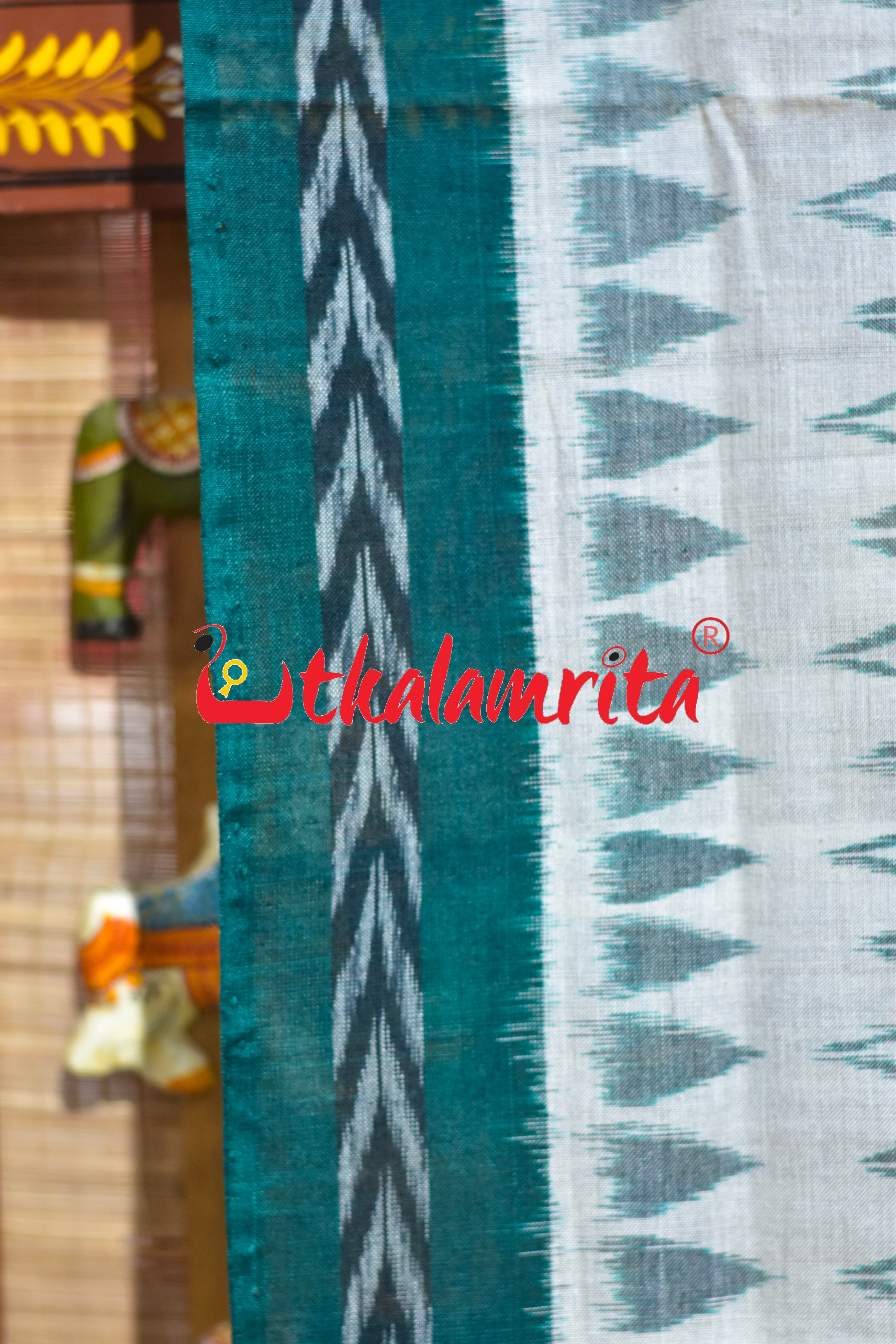 Dhanpatri White Green Sambalpuri (Dupatta)