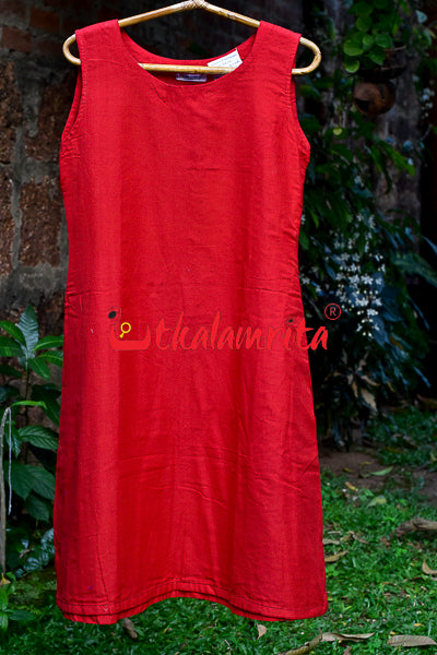 Plain Red Kurti (Ladies' Kurti)