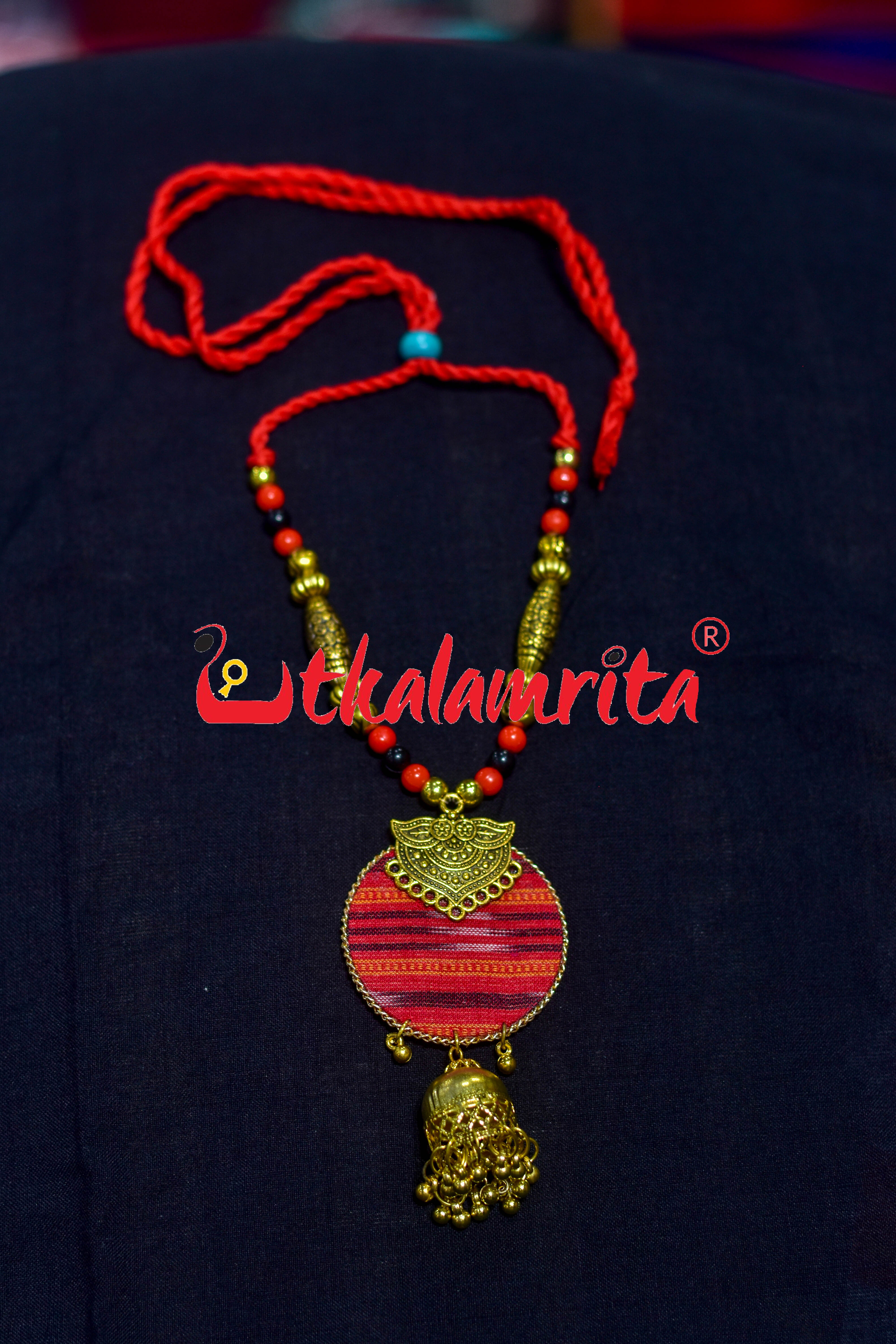 Red Round Ikat Golden Necklace Set