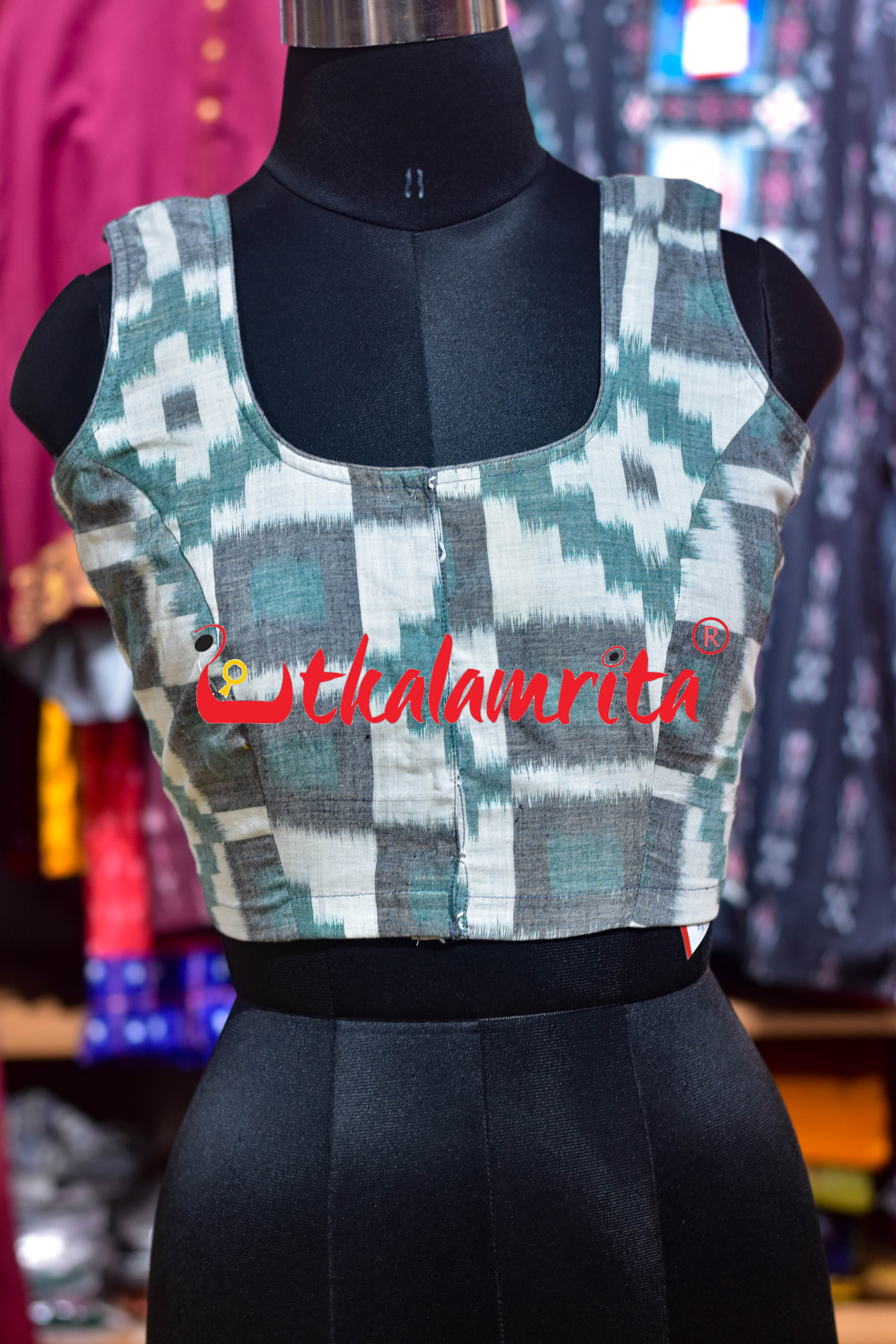 Green Grey White Kuthi Pasapali Sleeveless (Blouse)