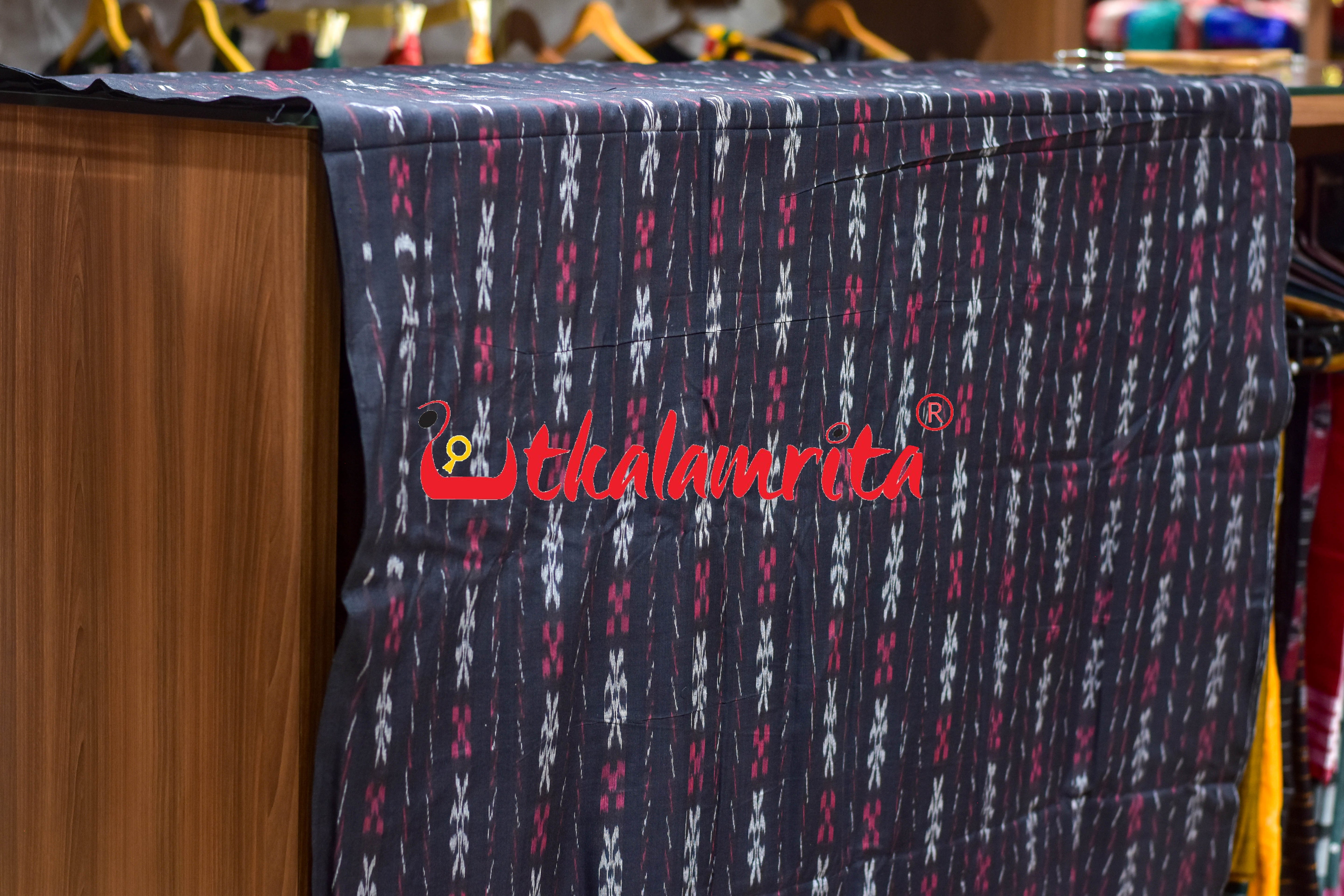 Black Pasapali Paper Design Cotton (Fabric)