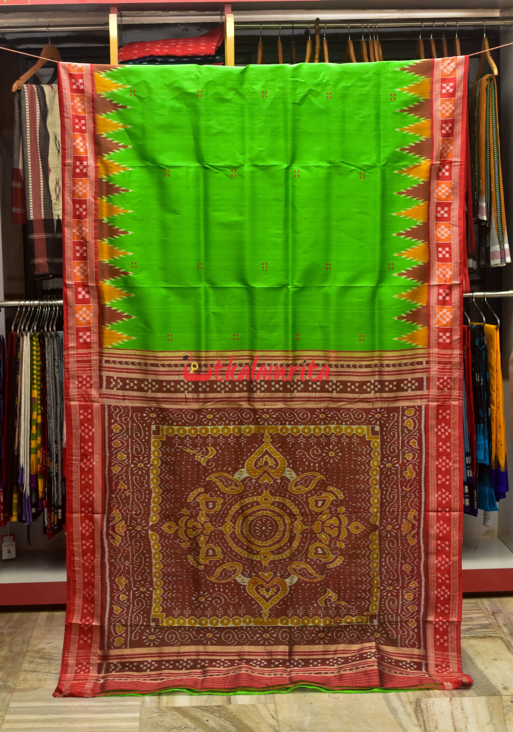 Parrot Green Pasapali Khandua Silk Saree