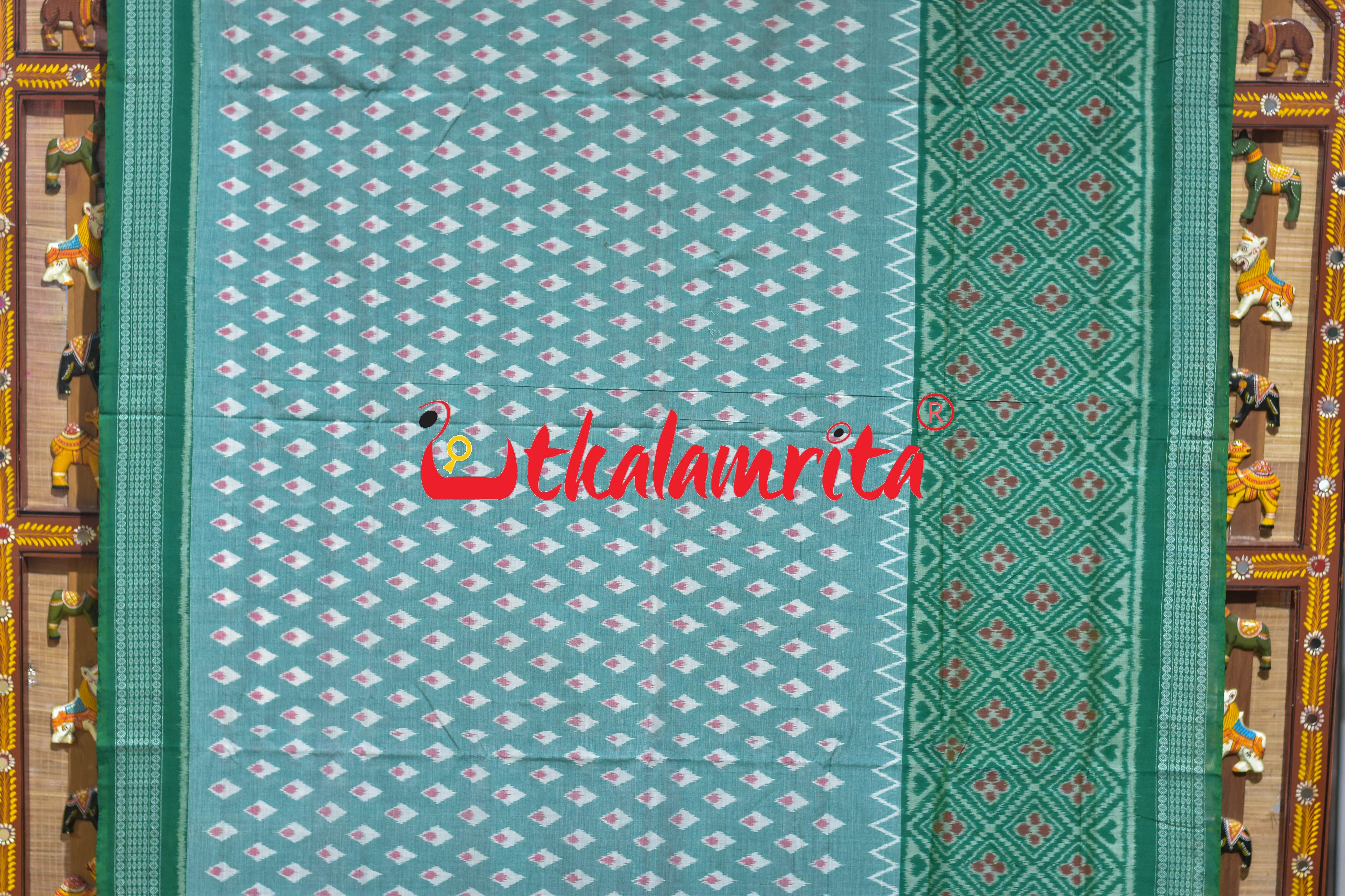 Green White Thikiri Body Bandha Sambalpuri Cotton Saree