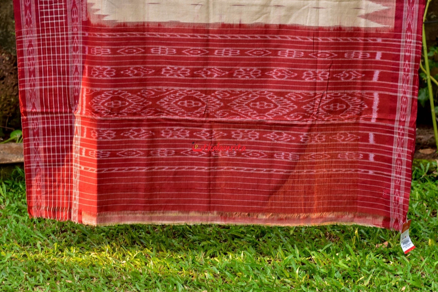 Off White Maroon Check Daali Scot Khandua Cotton Saree