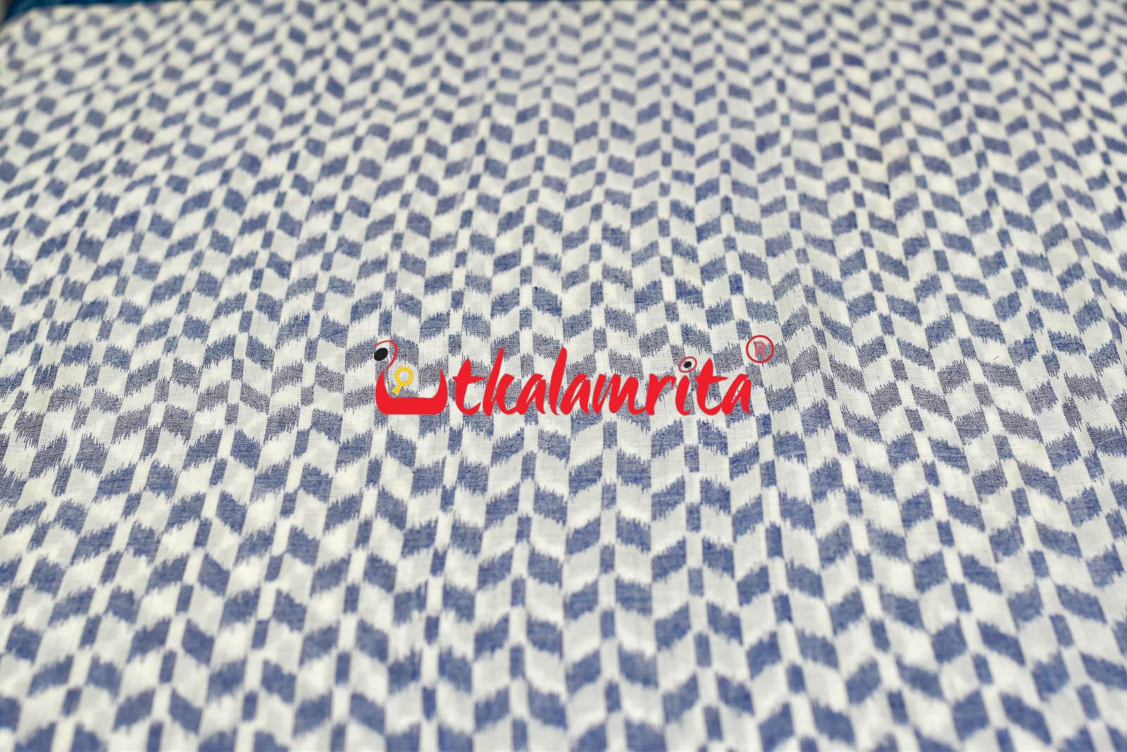 White Thikiri Sambalpuri Cotton (Fabric)