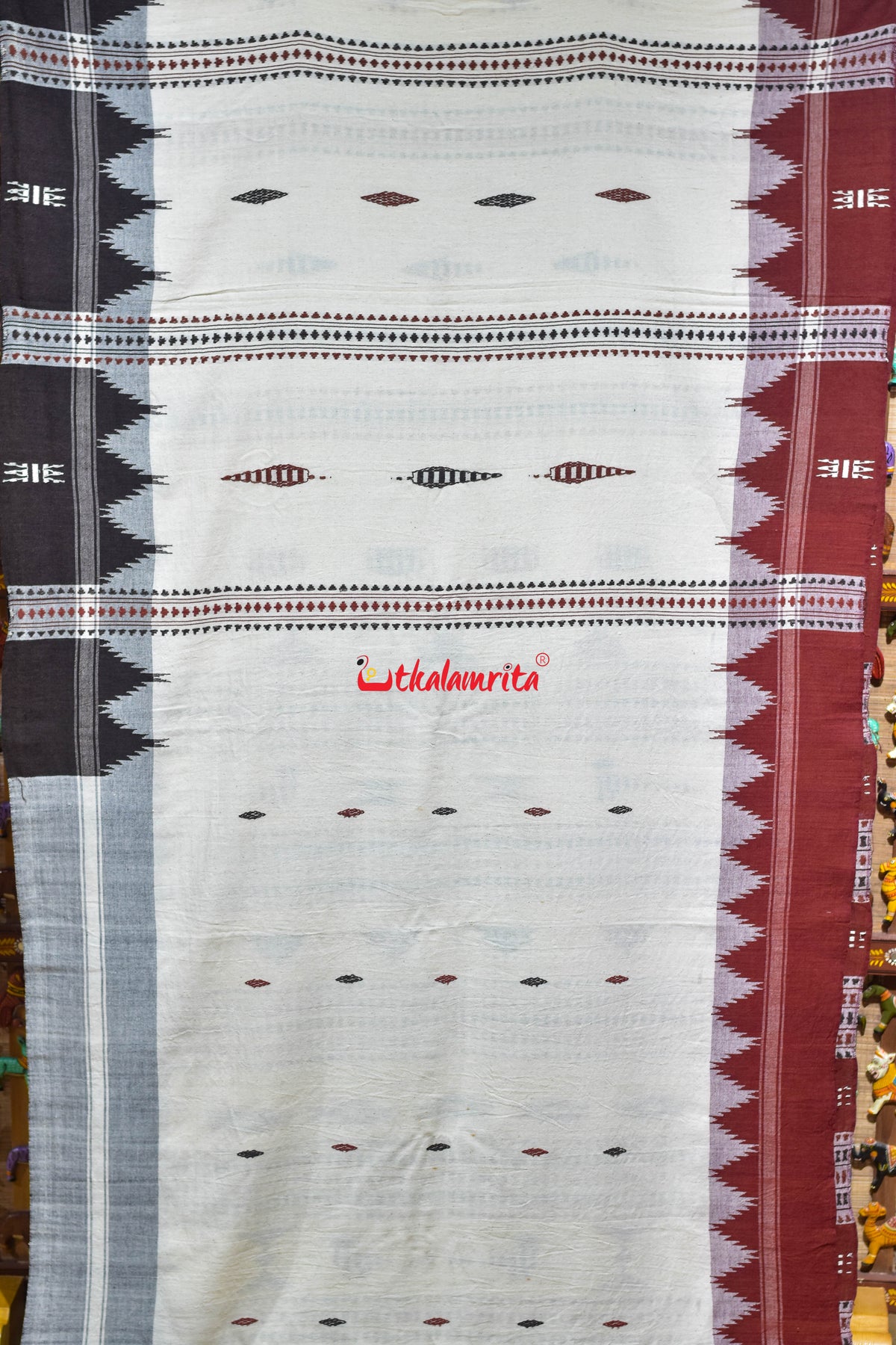 Off White Black Ganga Jamuna Kotpad Cotton Saree