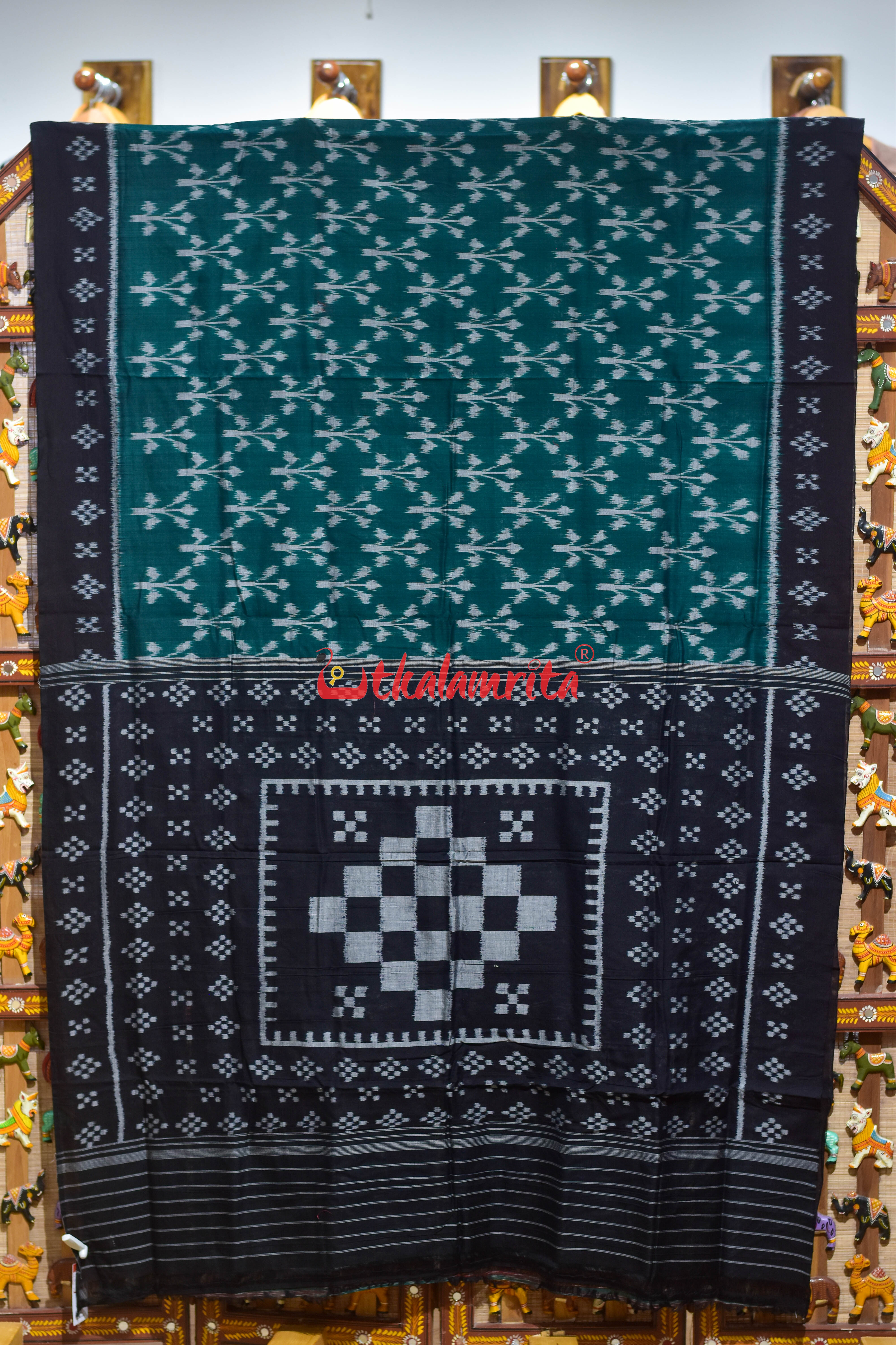 Gachha Green Black Khandua Cotton Saree