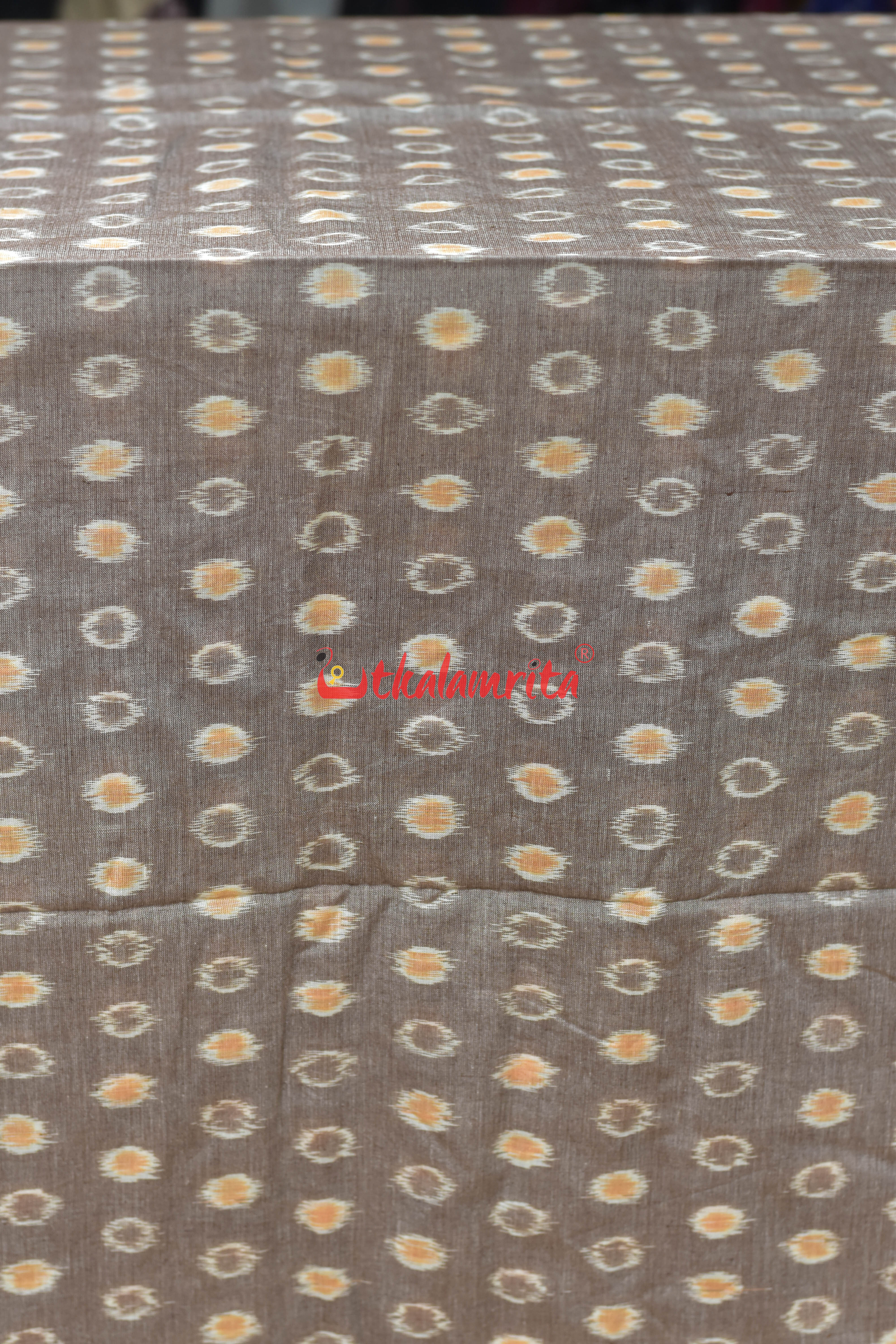 Vintage Beige Bubbles Ikat Cotton (Fabric)