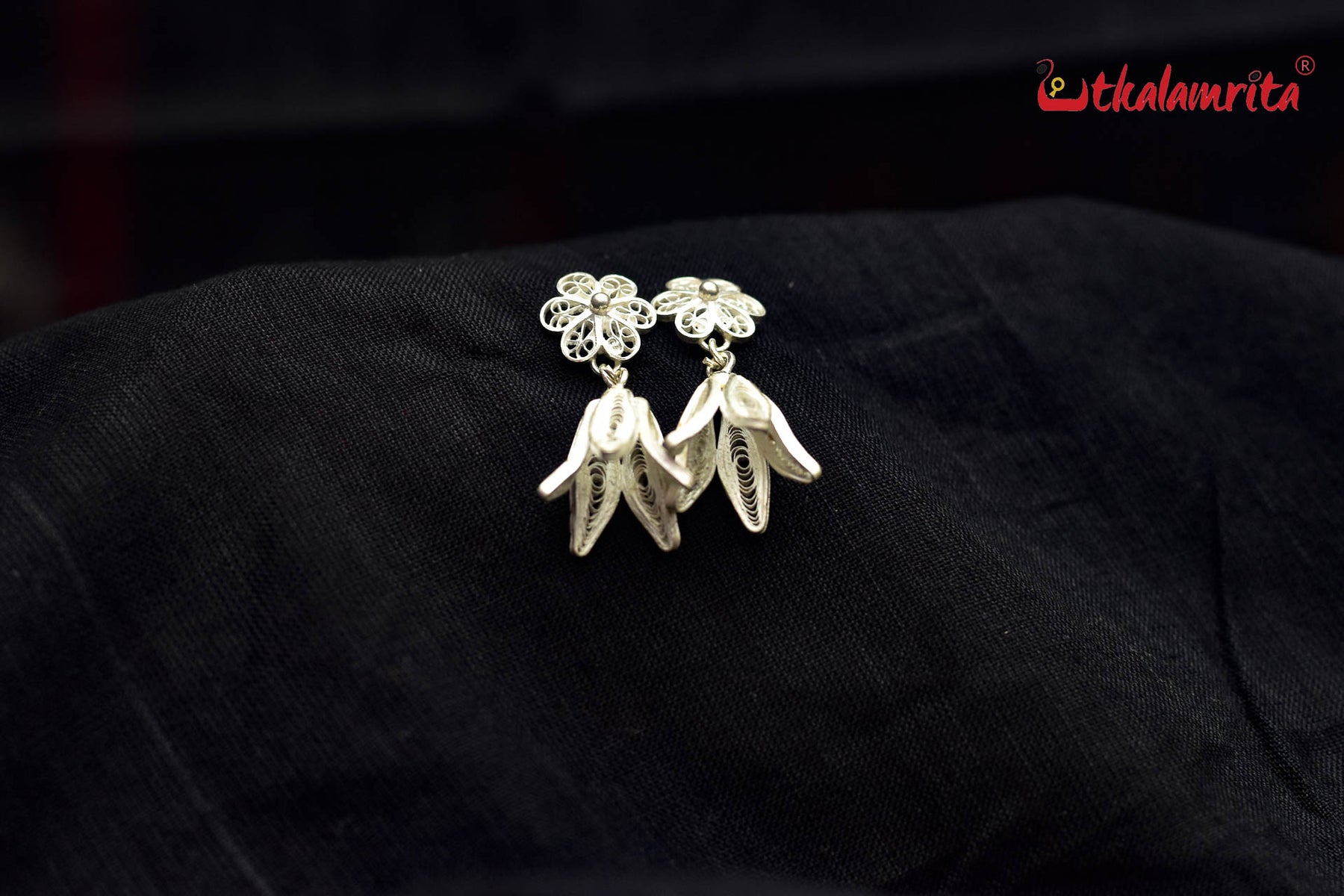 Silver Flower Petal (Earring Tops)