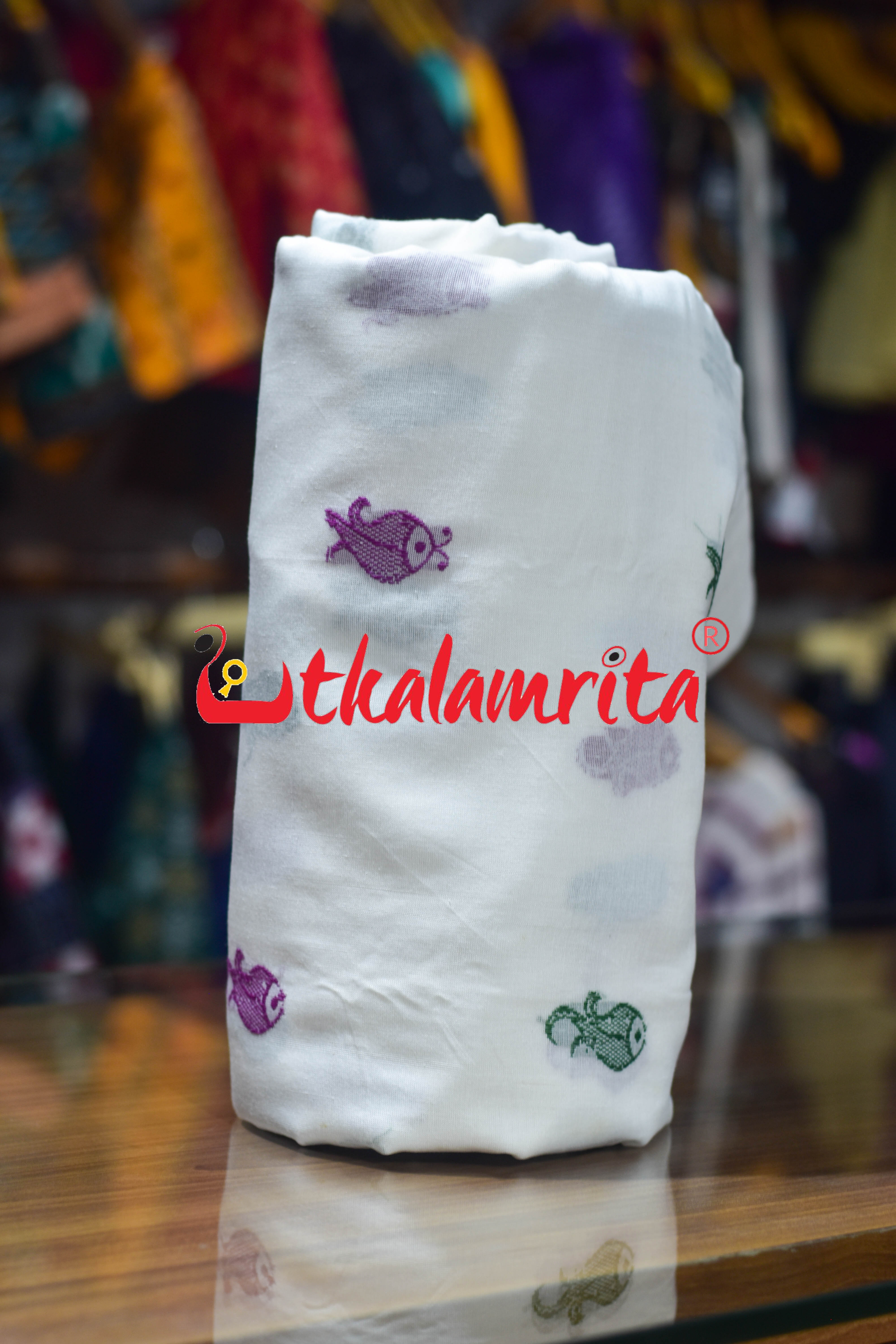 White Fish Bomkai Cotton (Fabric)