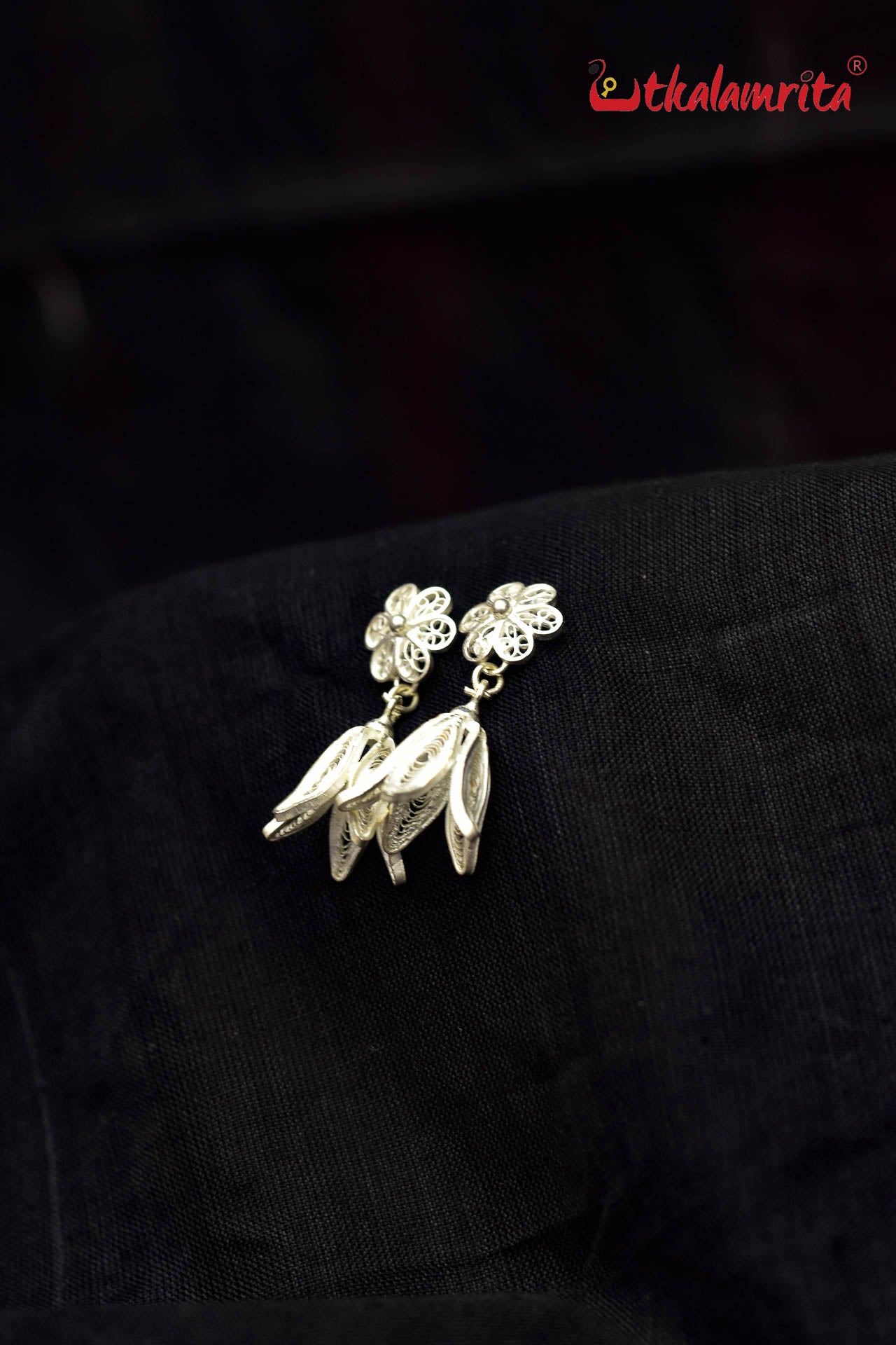 Silver Flower Petal (Earring Tops)