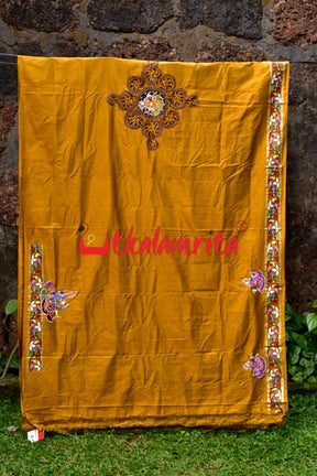 Golden Kandarpa Boita Pattachitra Silk Saree