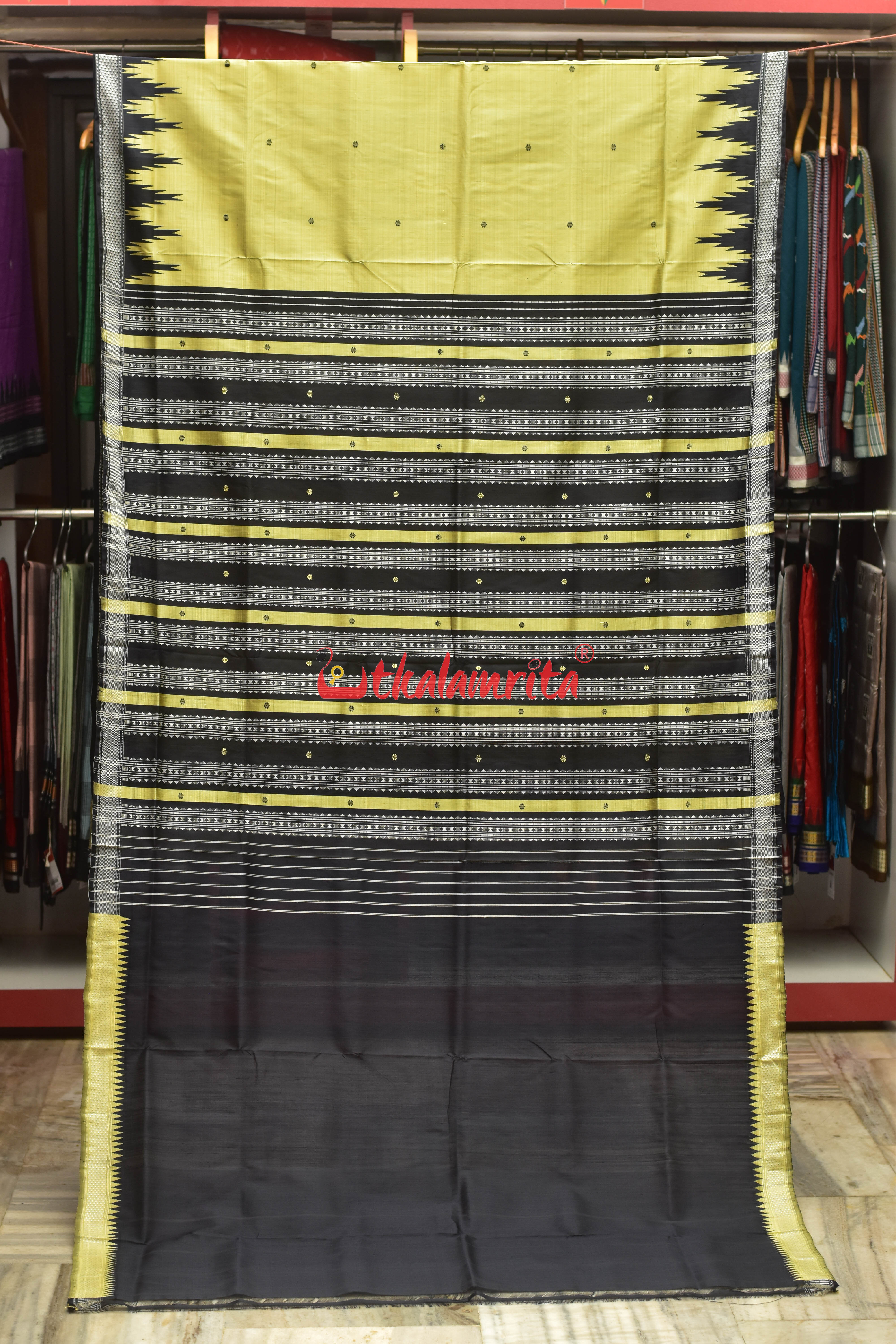Golden Ivory Double Anchal Berhampuri Silk Saree