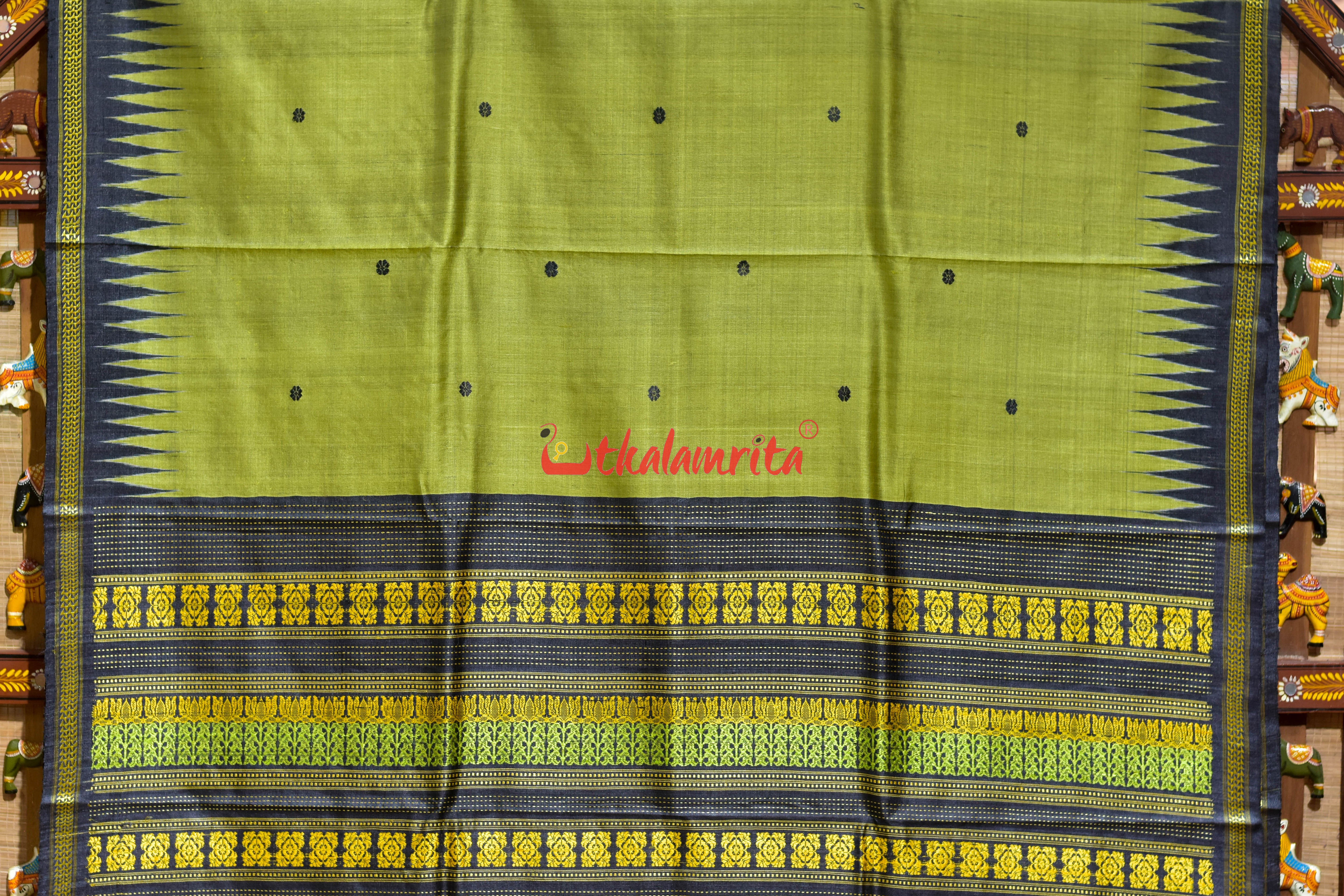 Olive Green Dobby Anchal Gopalpur Tussar Silk Saree