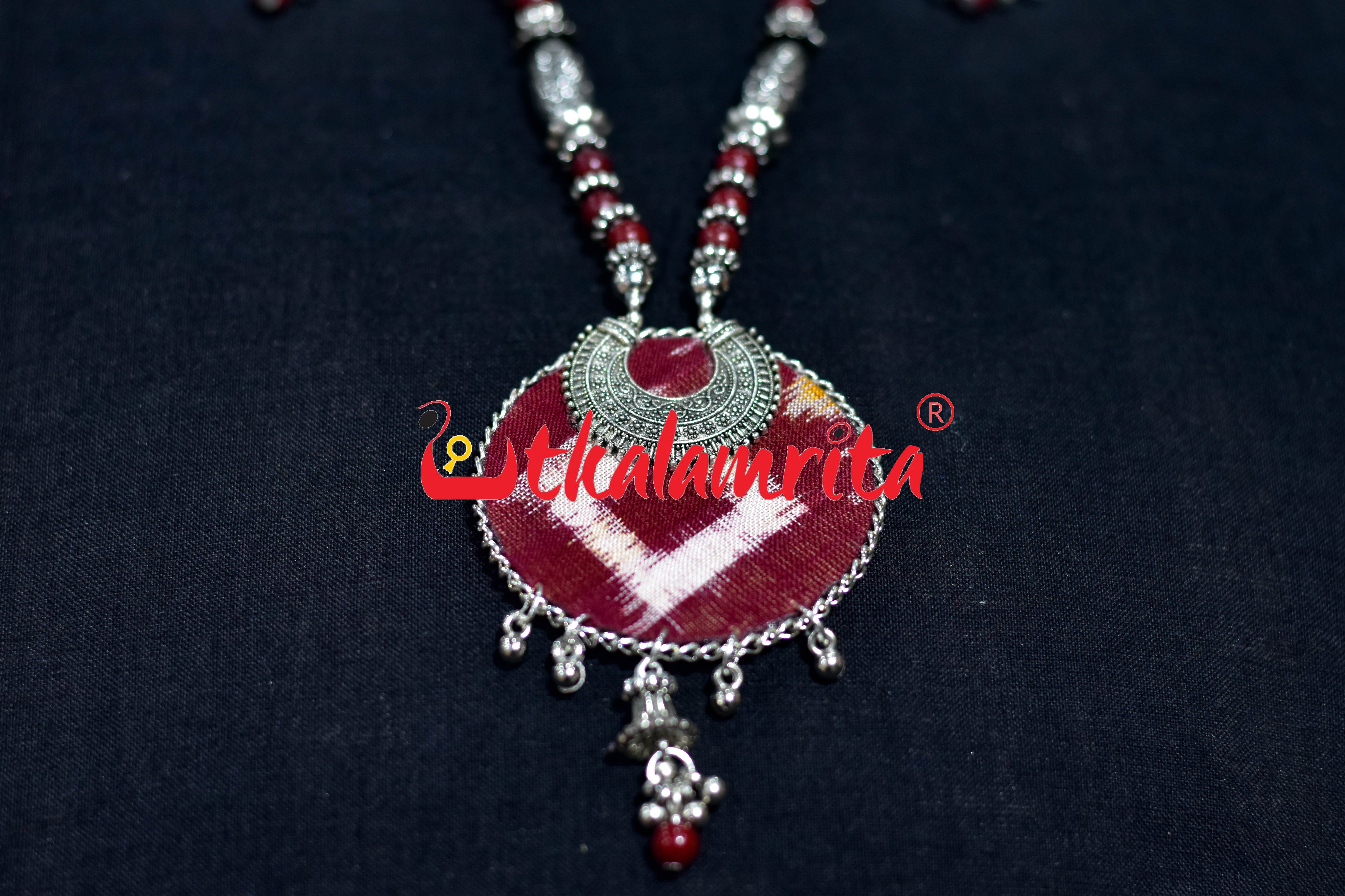 Round Single Pasapali Maroon Silver Necklace Set