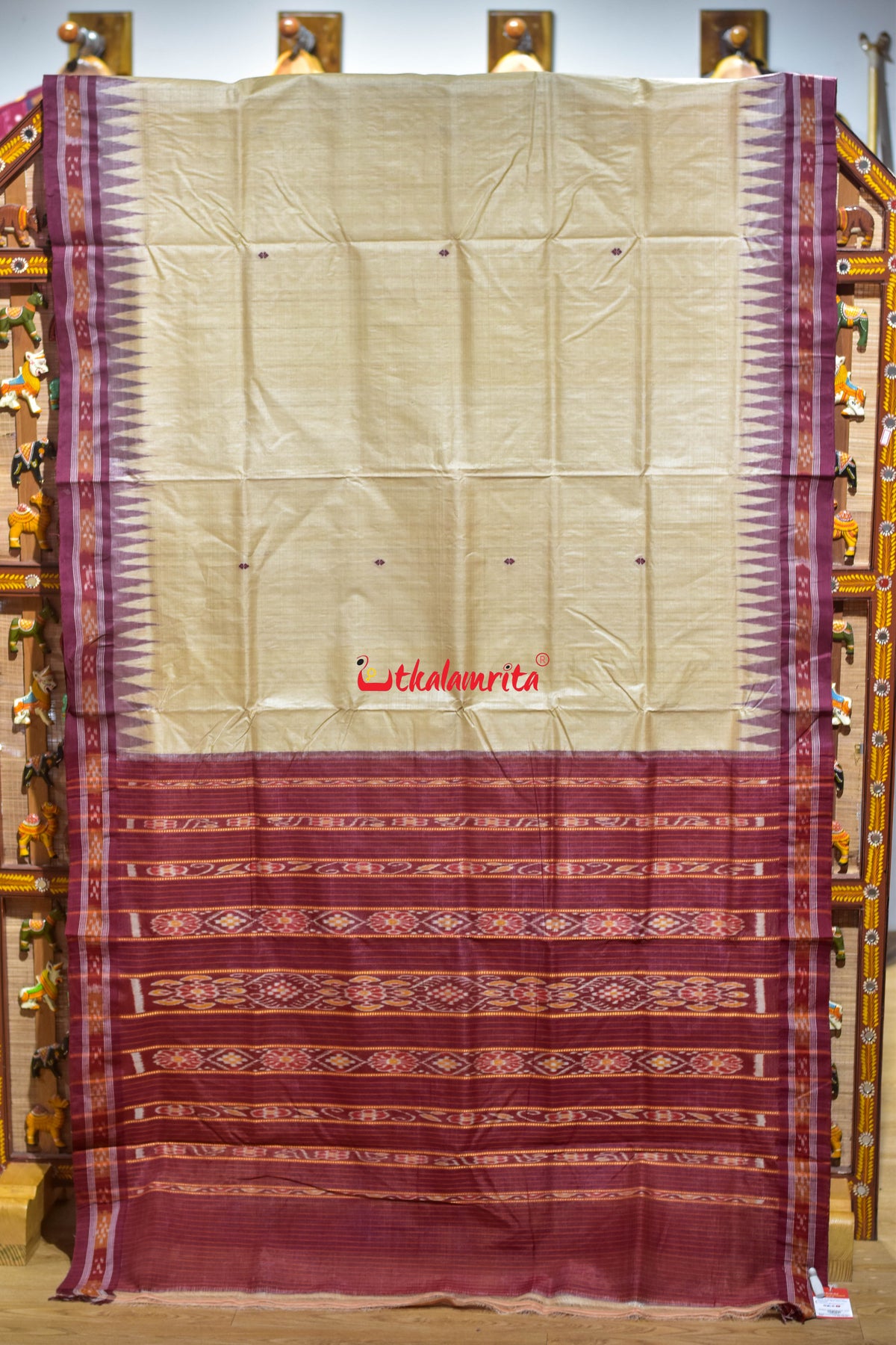 Natural Maroon Border Pasapali Gopalpur Tussar Silk Saree