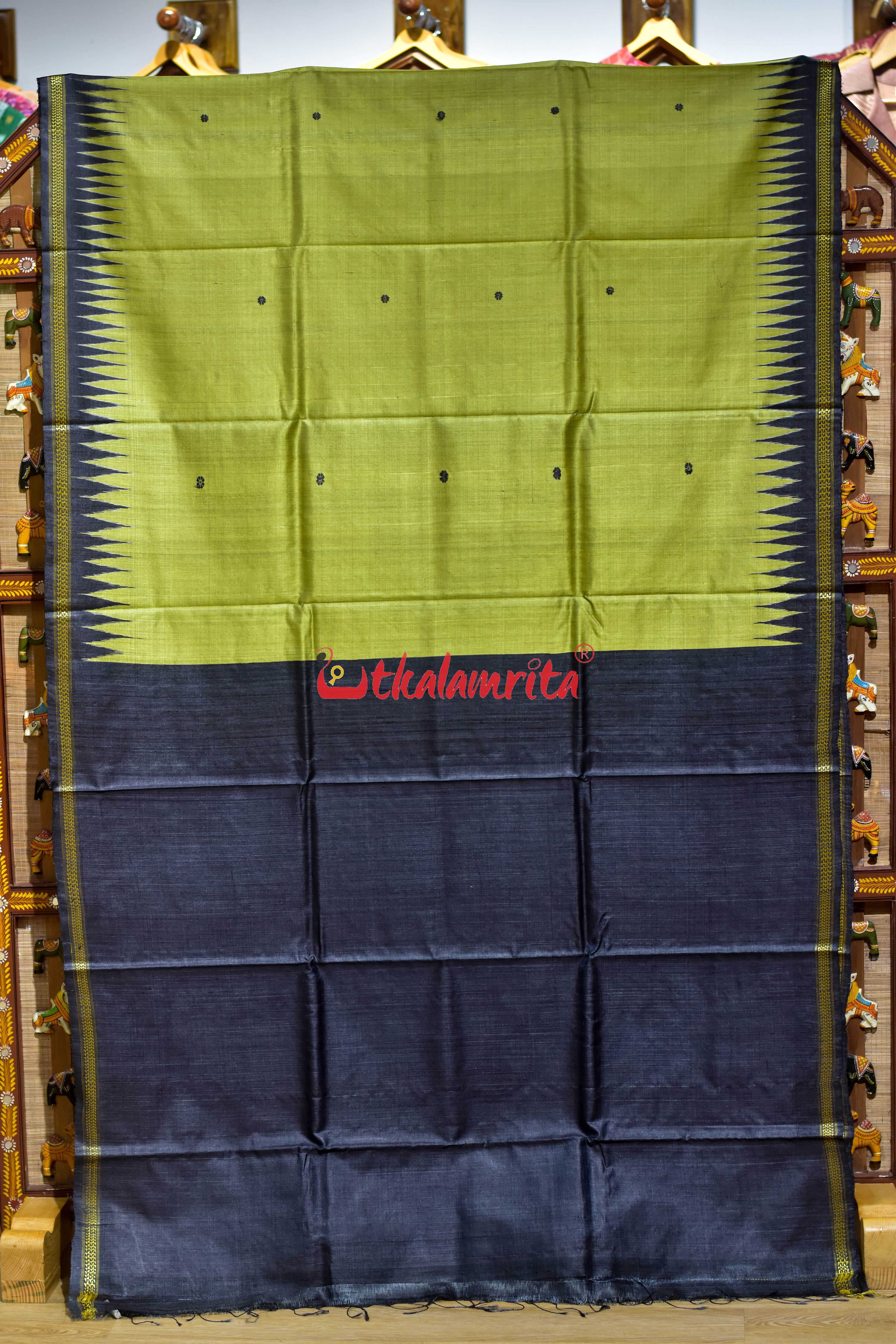Olive Green Dobby Anchal Gopalpur Tussar Silk Saree