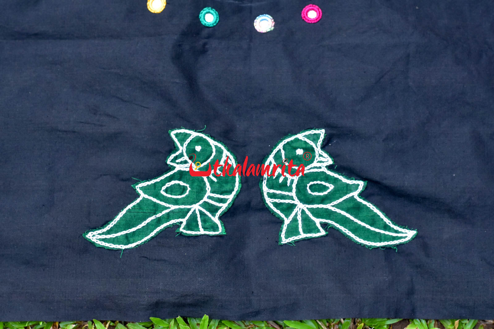 Parrots Pipli Applique Blouse Piece