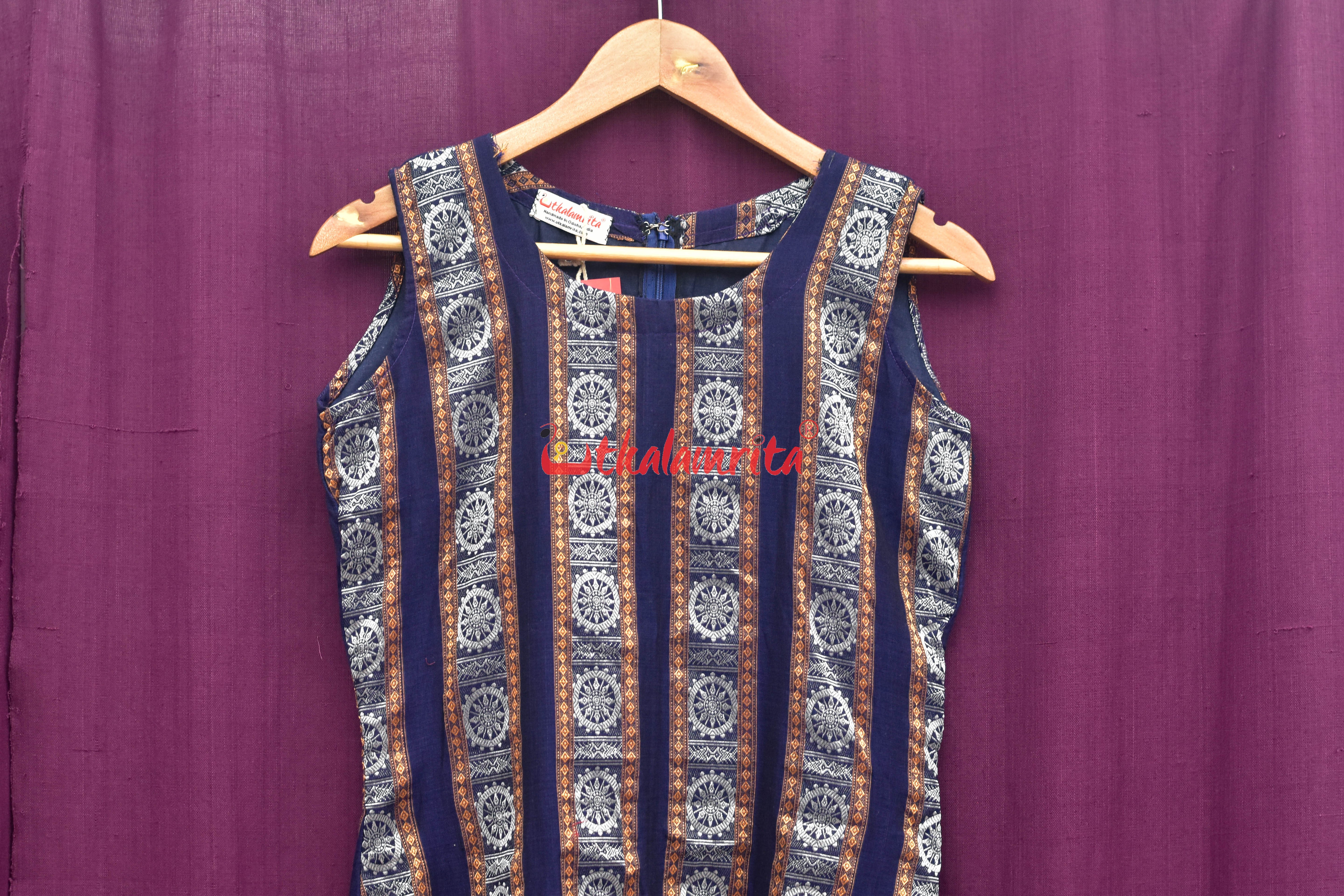 Konark Wheels Sleeveless (Ladies' Kurti)