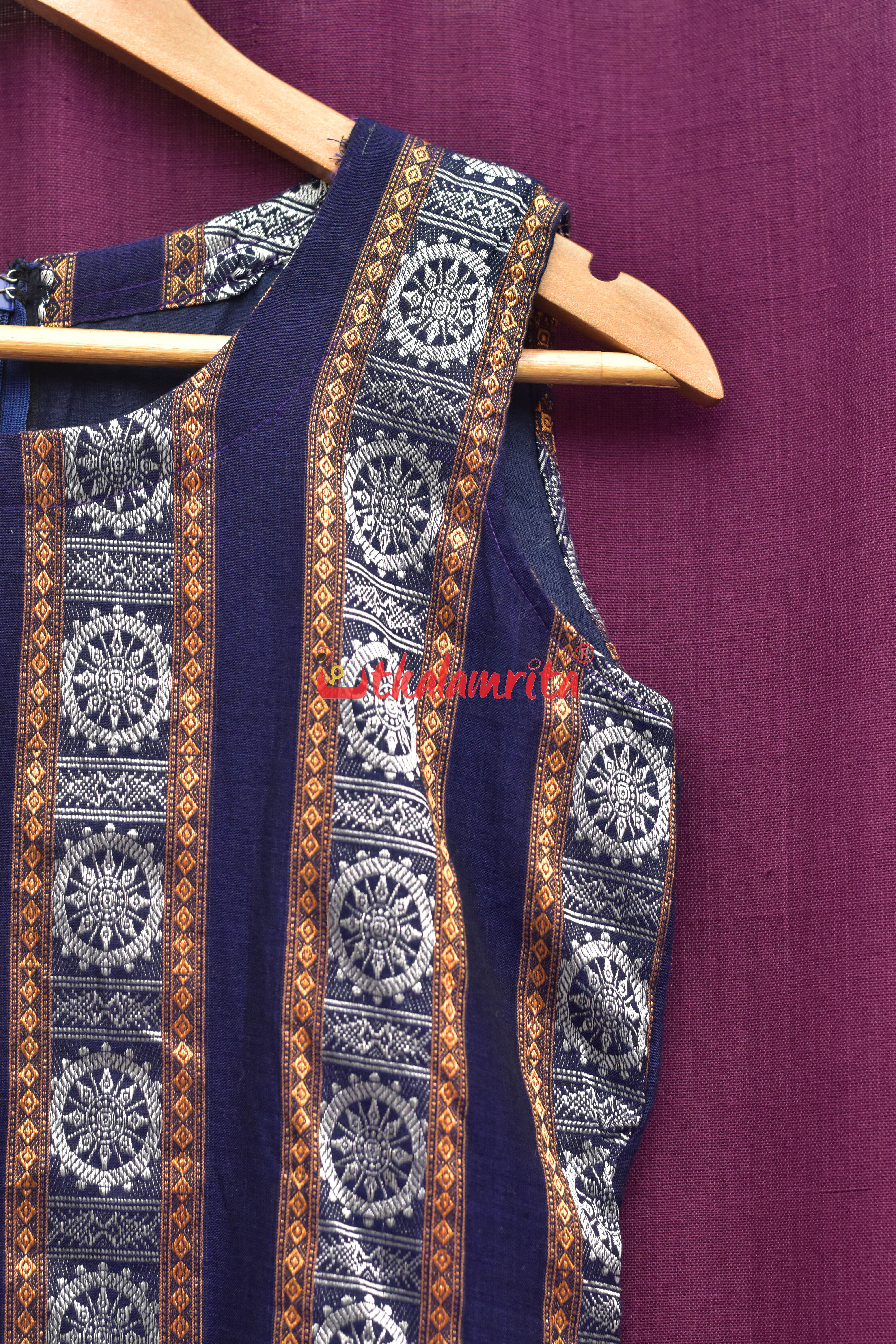 Konark Wheels Sleeveless (Ladies' Kurti)