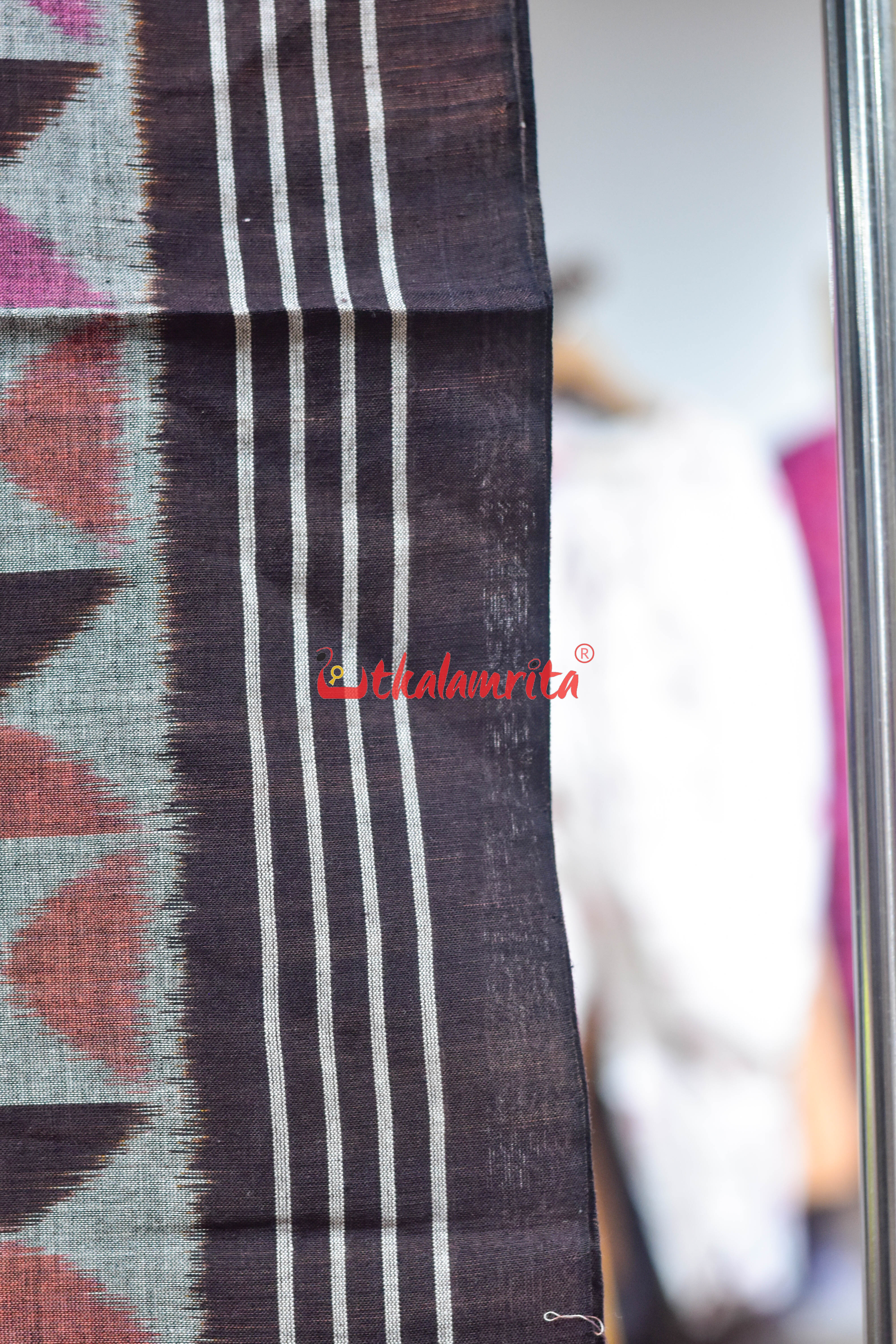 Pink Optical Illusion Khandua Cotton Saree